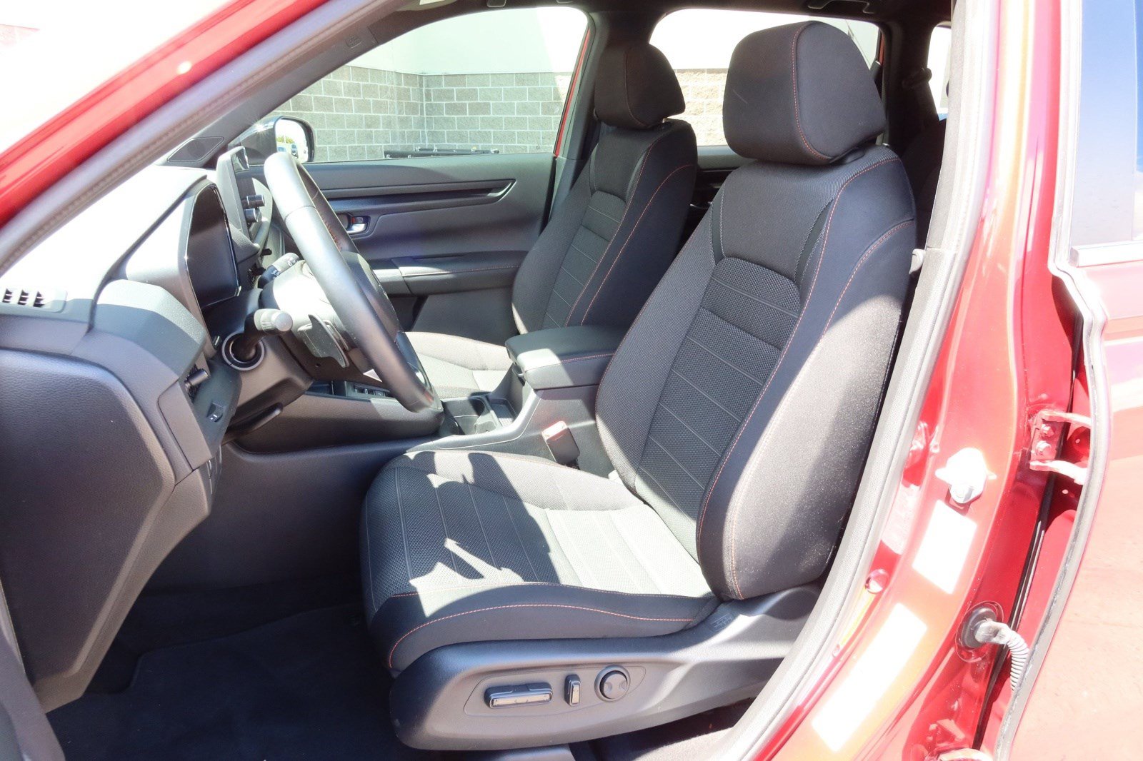 2025 Honda CR-V Sport - Photo 12