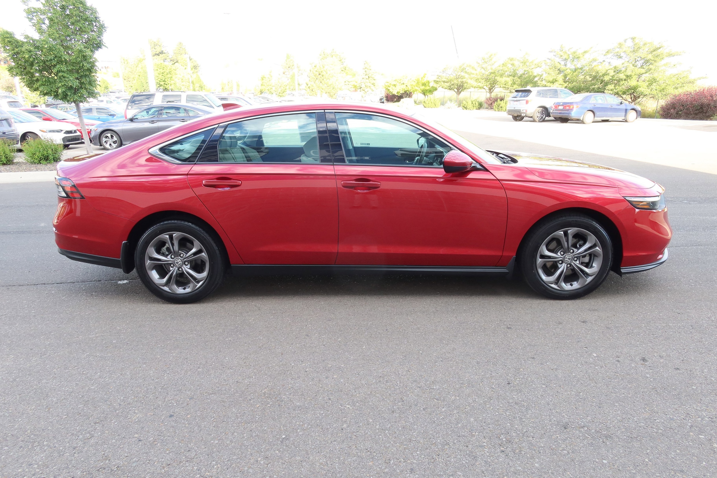 2024 Honda Accord EX - Photo 7