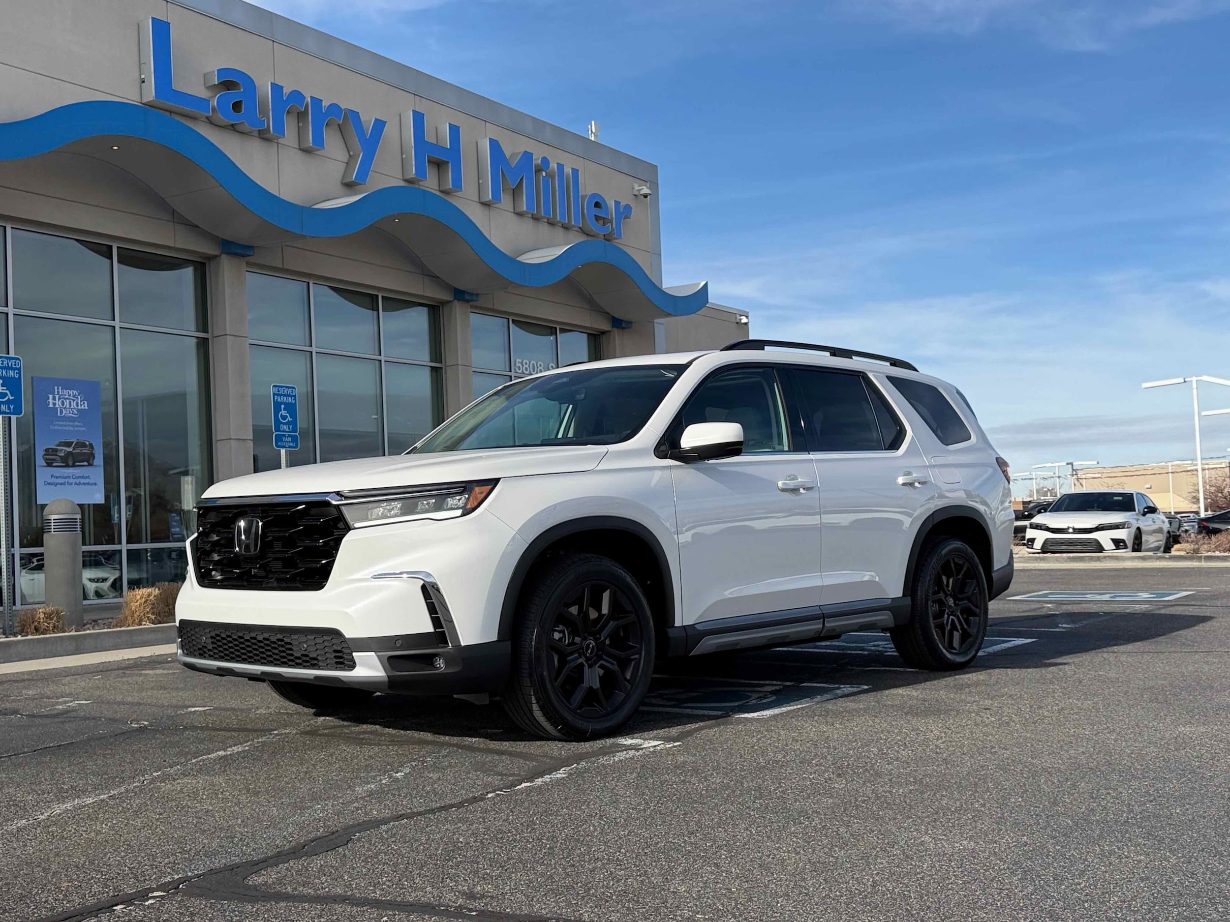 2025 Honda Pilot Touring's photo