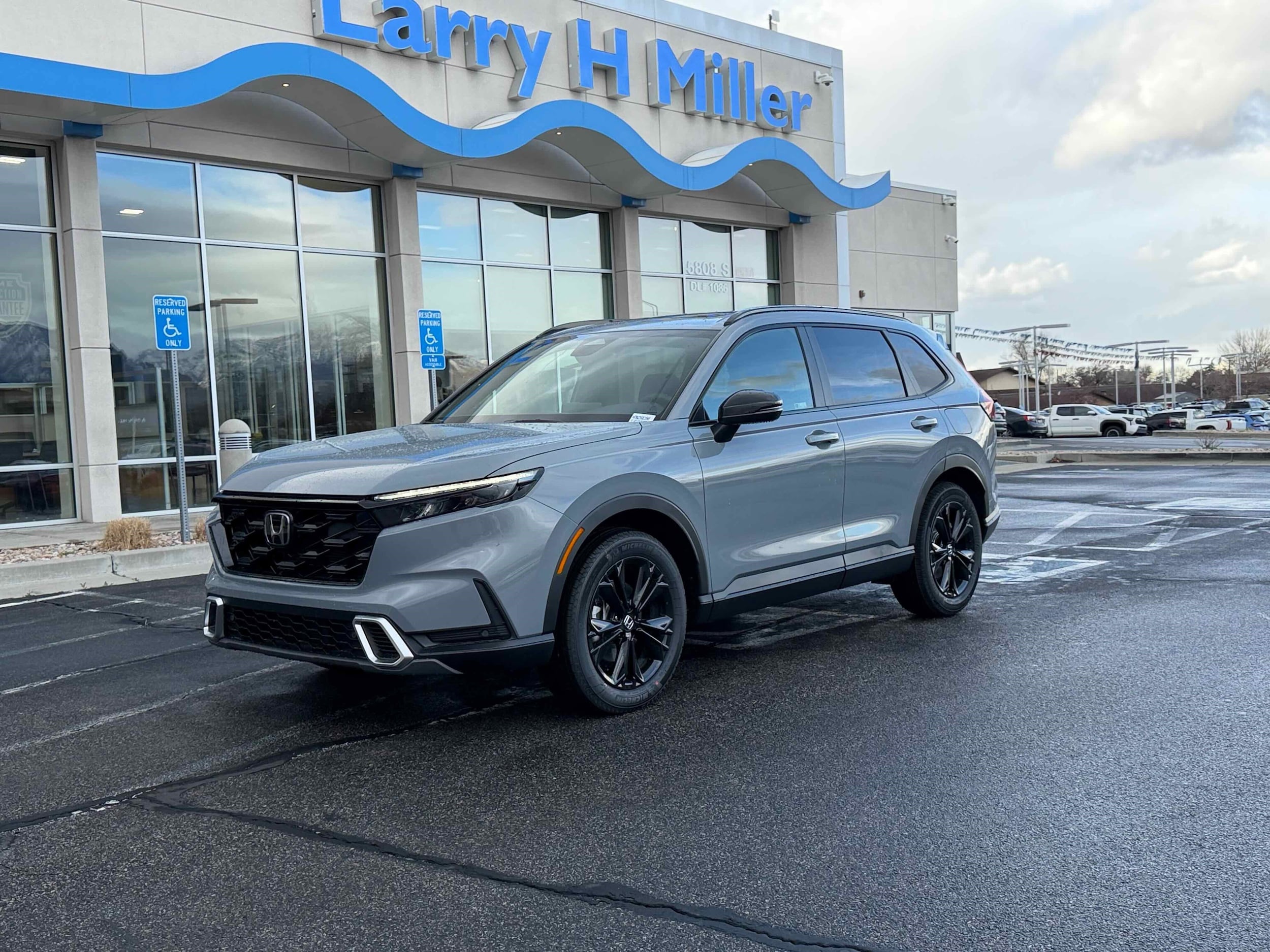 2026 Honda CR-V Sport Touring's photo