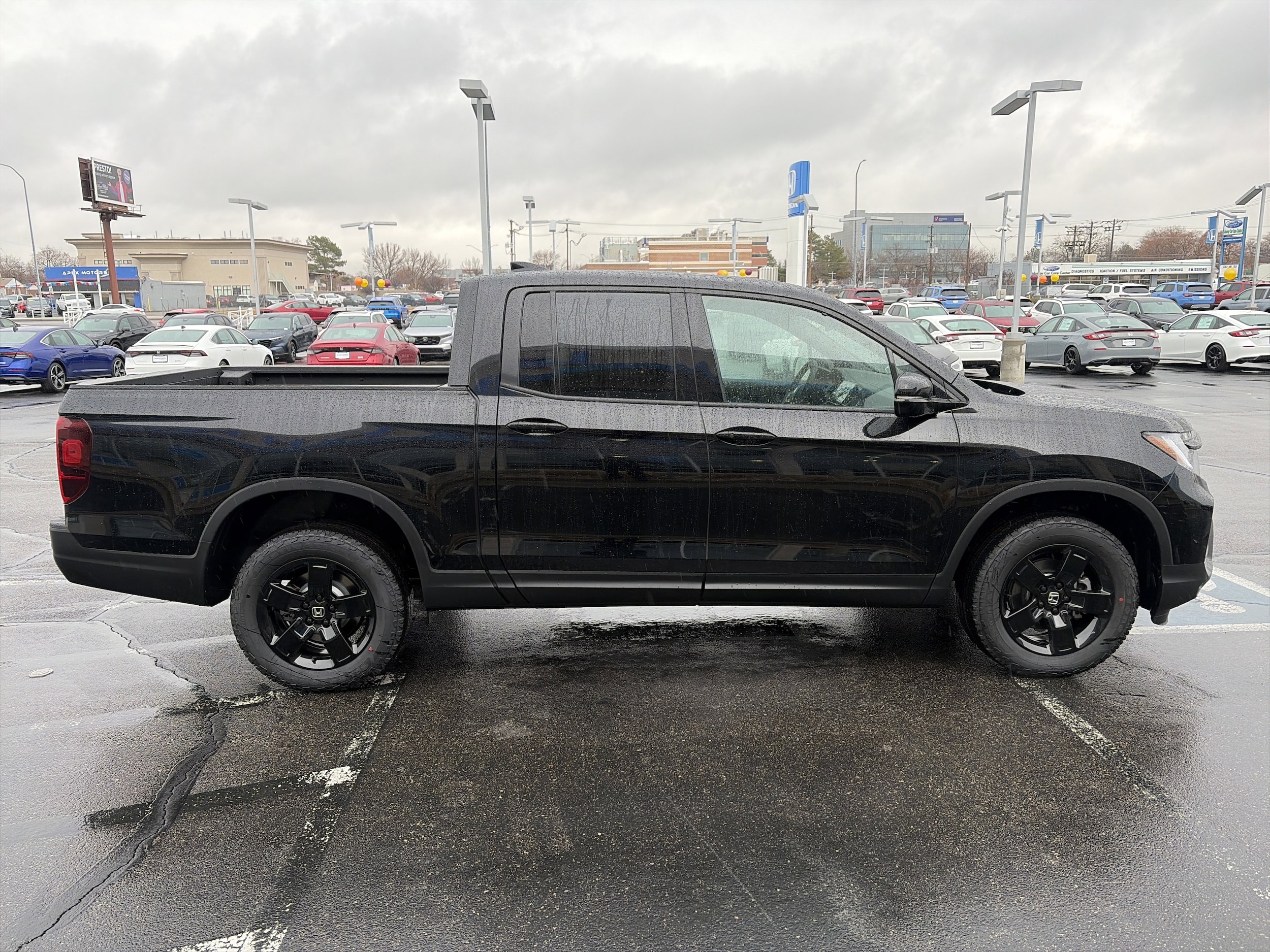 2026 Honda Ridgeline Black Edition - Photo 7