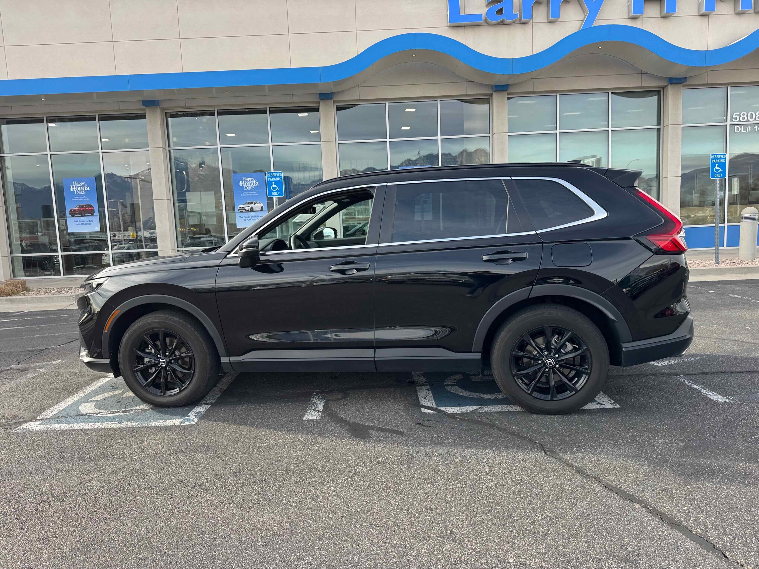 2024 Honda CR-V Hybrid Sport photo 2