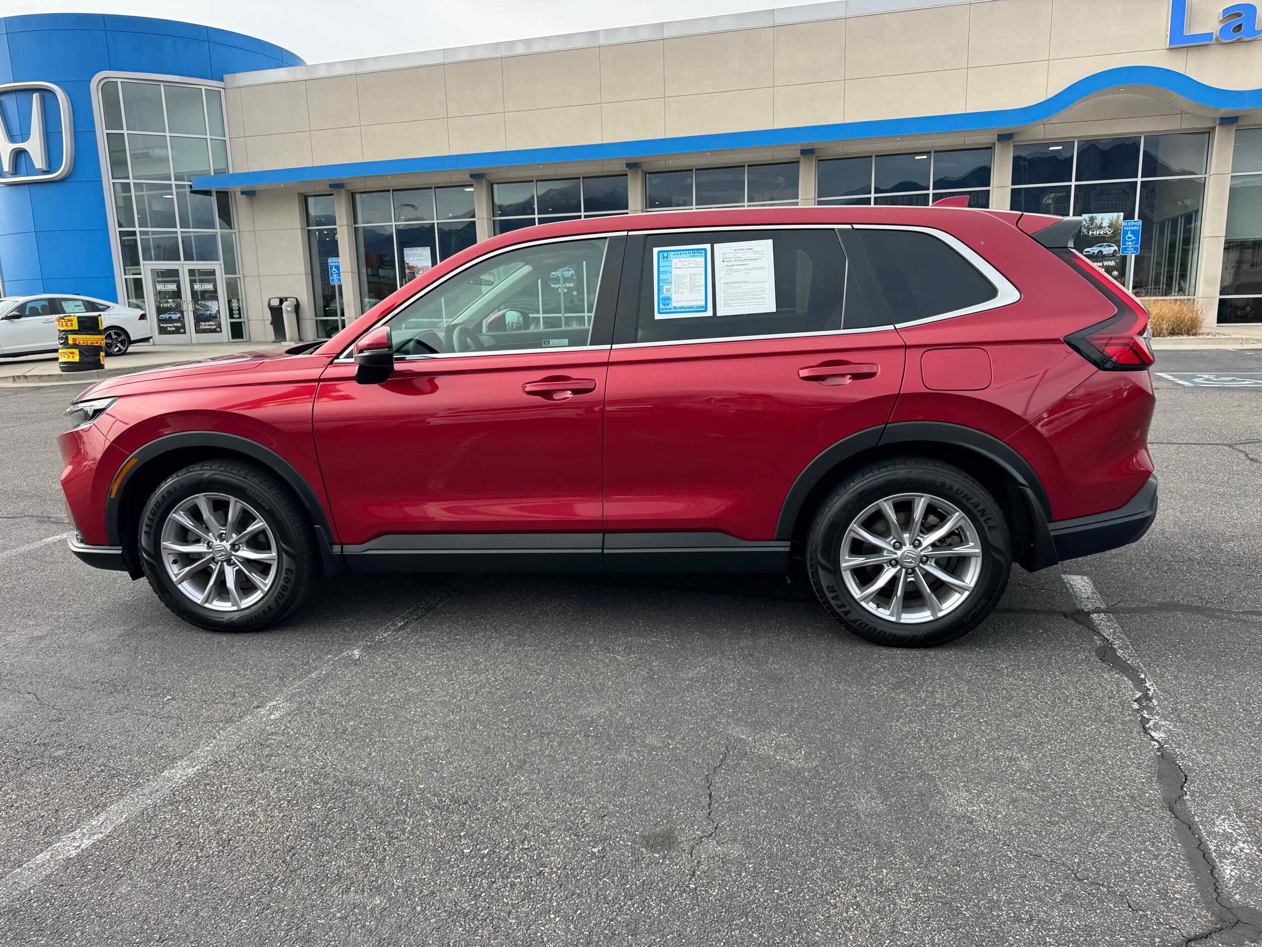 2023 Honda CR-V EX-L photo 2