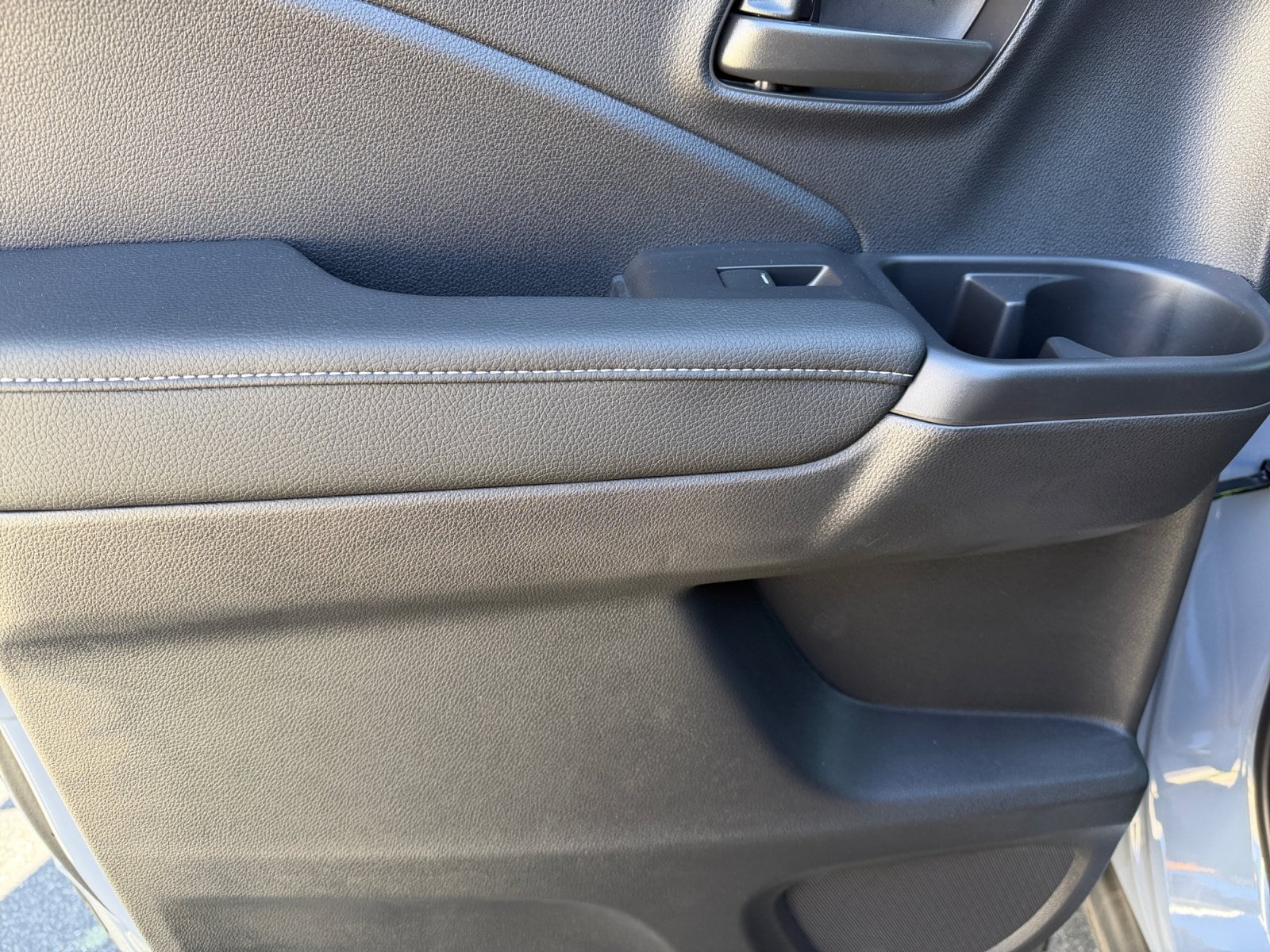 2026 Honda Ridgeline Sport - Photo 17