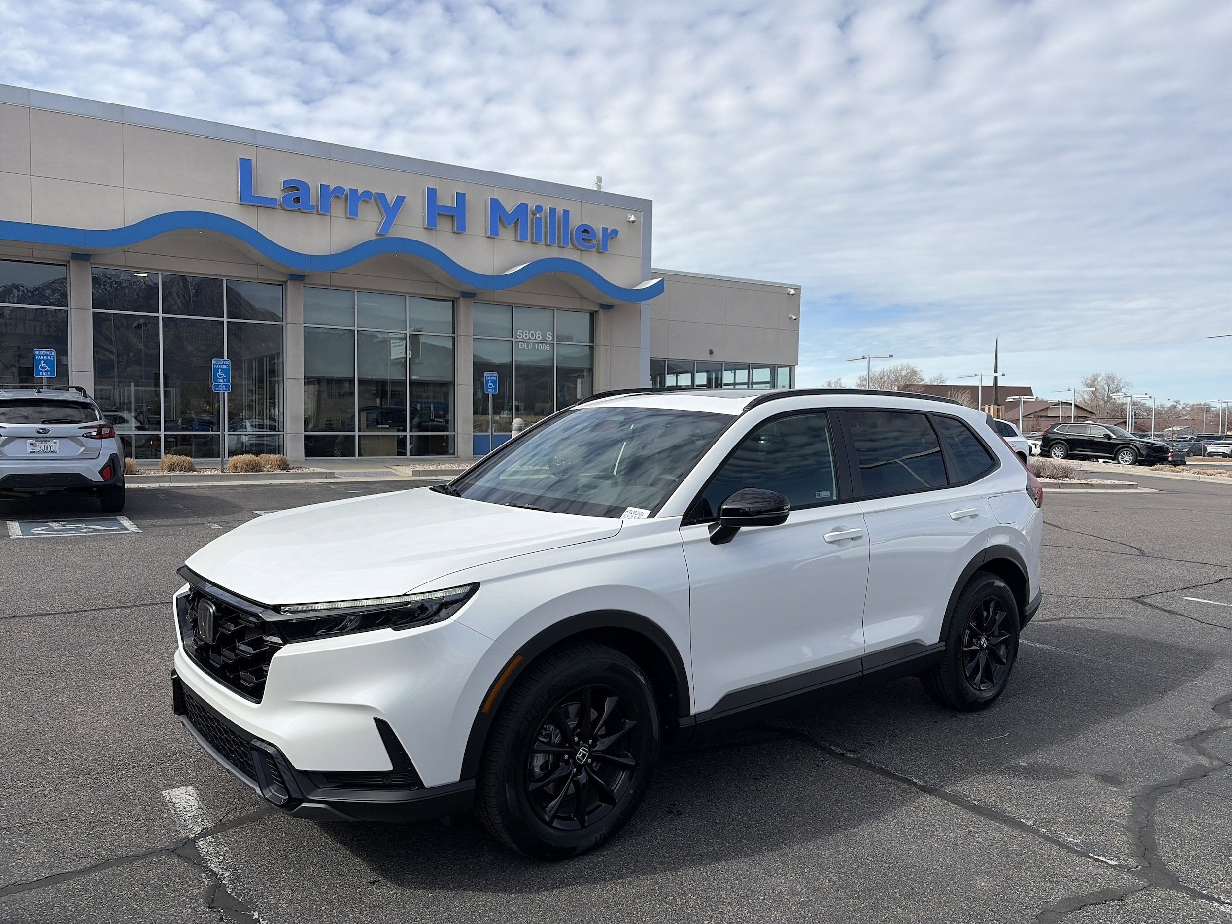 2026 Honda CR-V Hybrid Sport-L AWD's photo