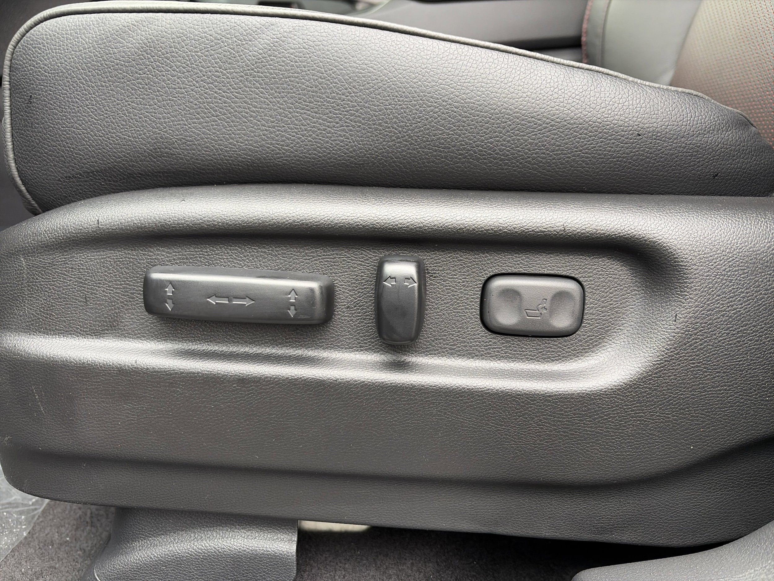 2026 Honda Ridgeline Black Edition - Photo 14