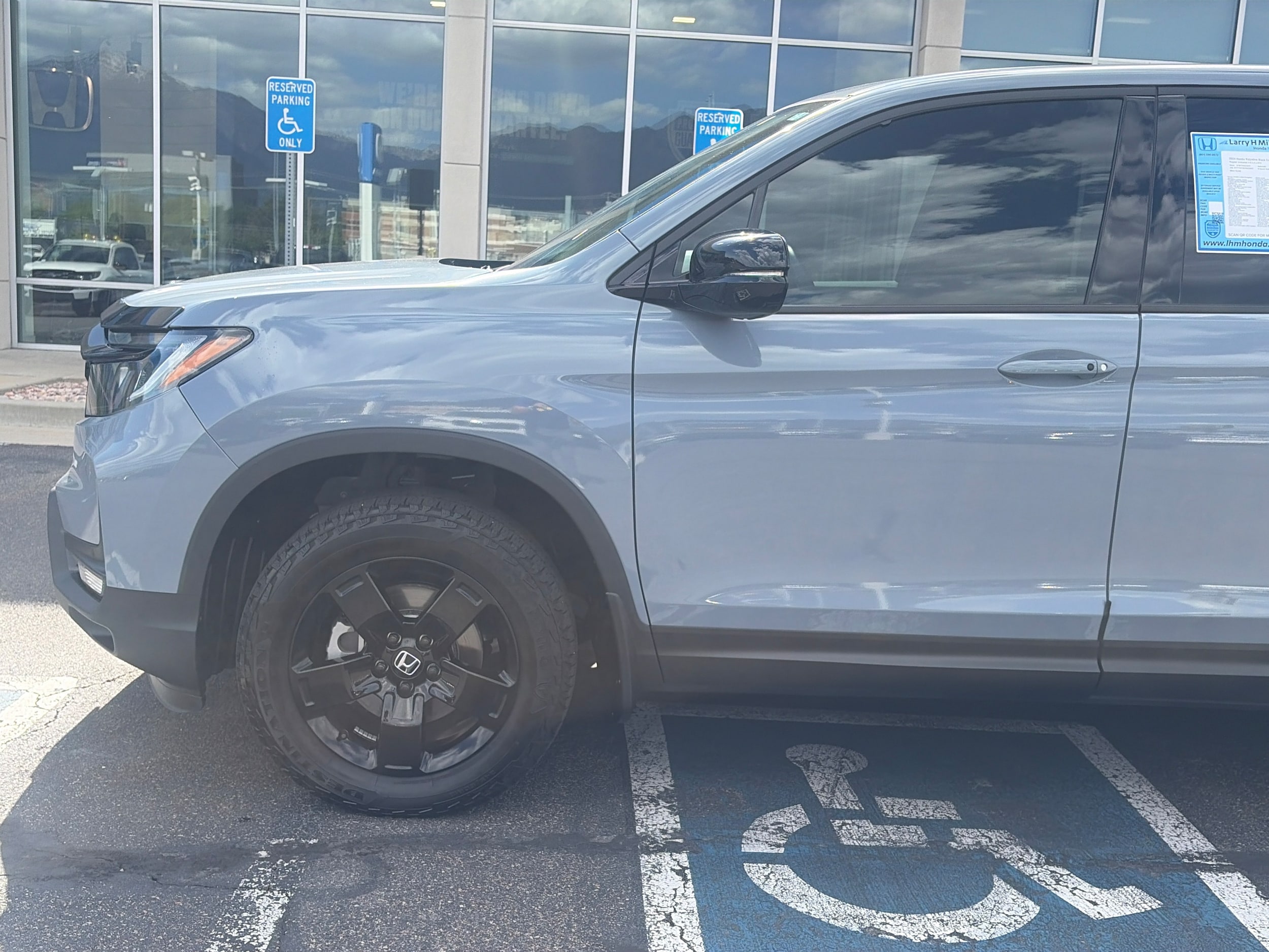 2024 Honda Ridgeline Black Edition - Photo 10