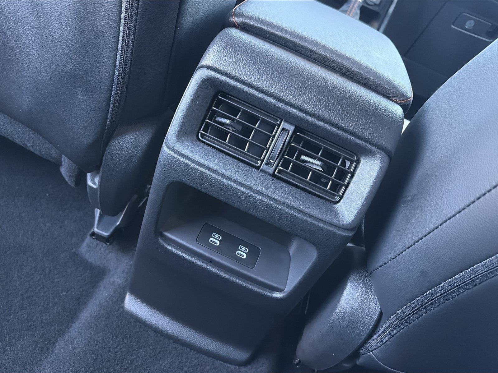 2025 Honda CR-V Sport Touring - Photo 28