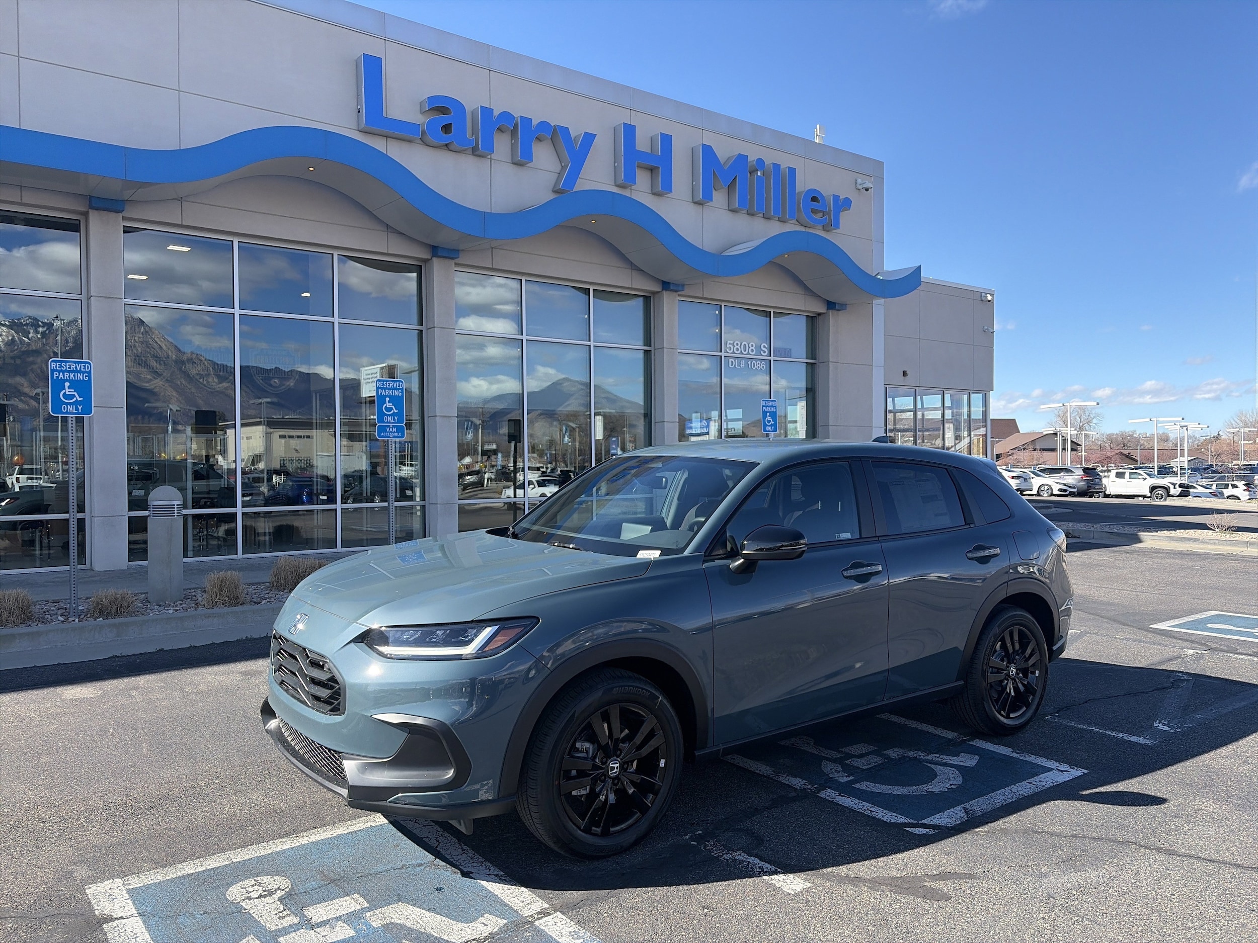 2026 Honda HR-V Sport AWD's photo