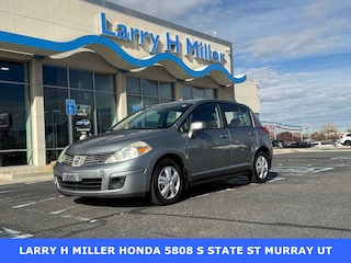 2008 Nissan Versa 1.8 S Hatchback