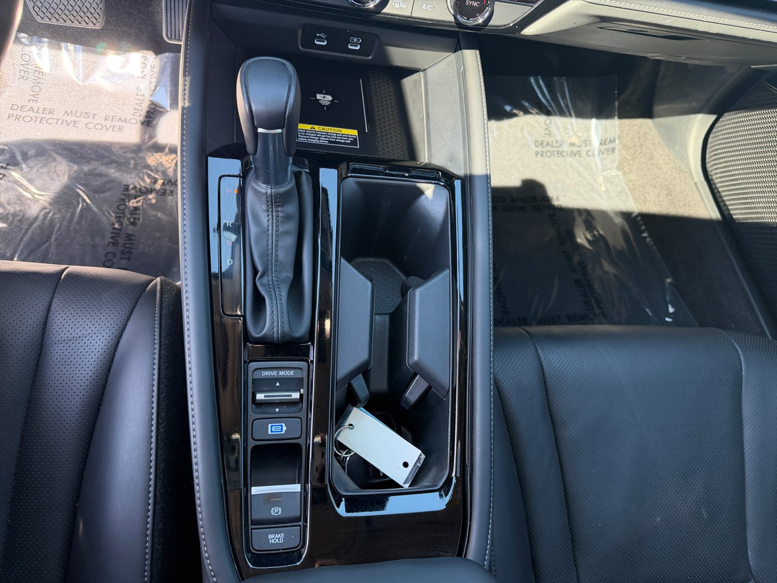 2024 Honda Accord Hybrid Touring - Photo 16