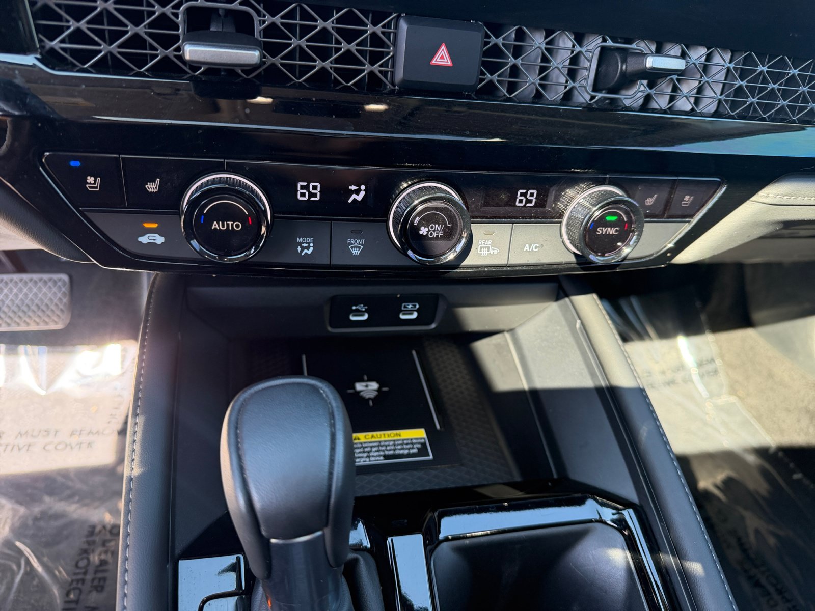 2024 Honda Accord Hybrid Touring - Photo 15