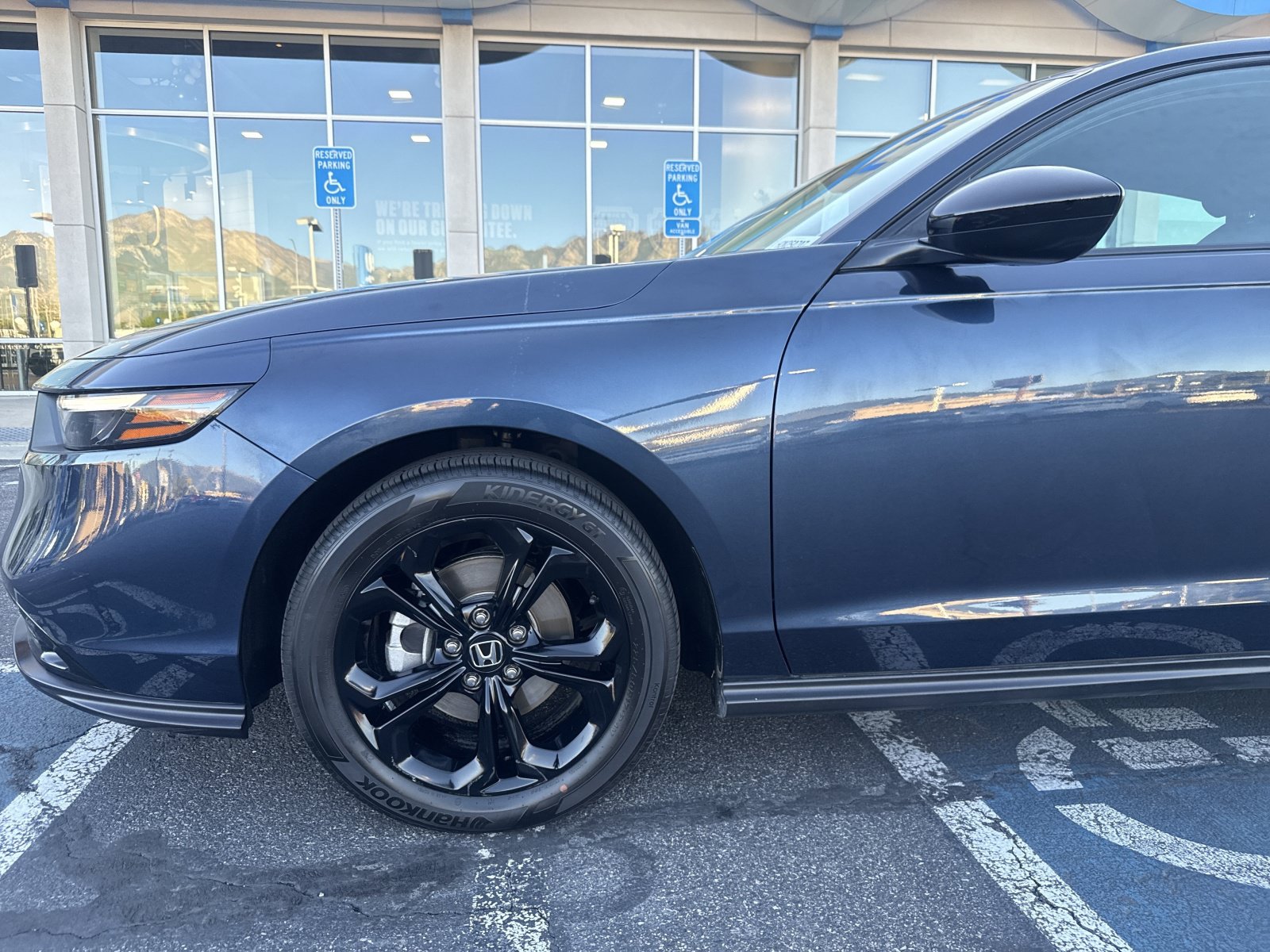 2025 Honda Accord SE - Photo 10