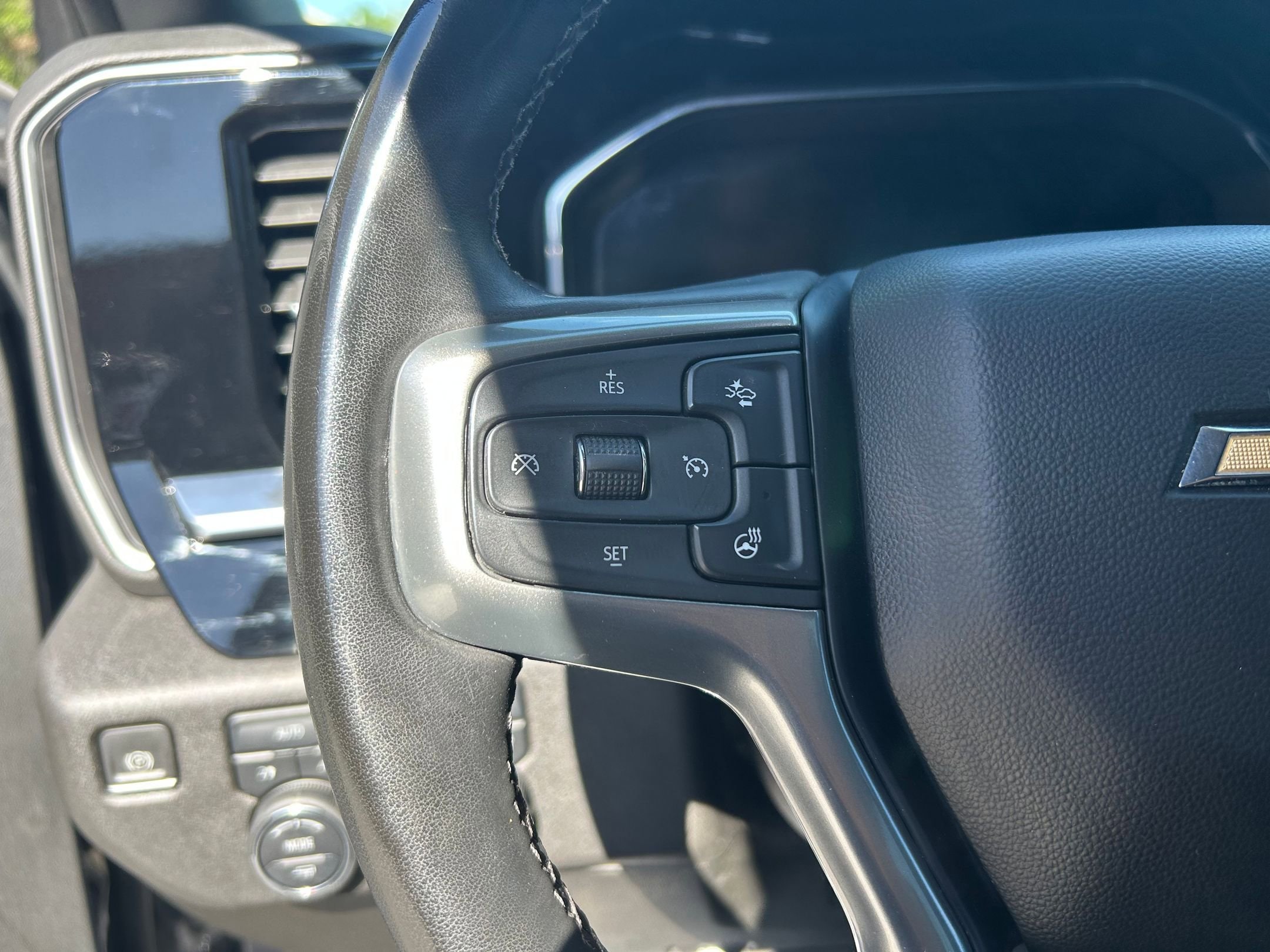 2023 Chevrolet Silverado 1500 LT - Photo 45