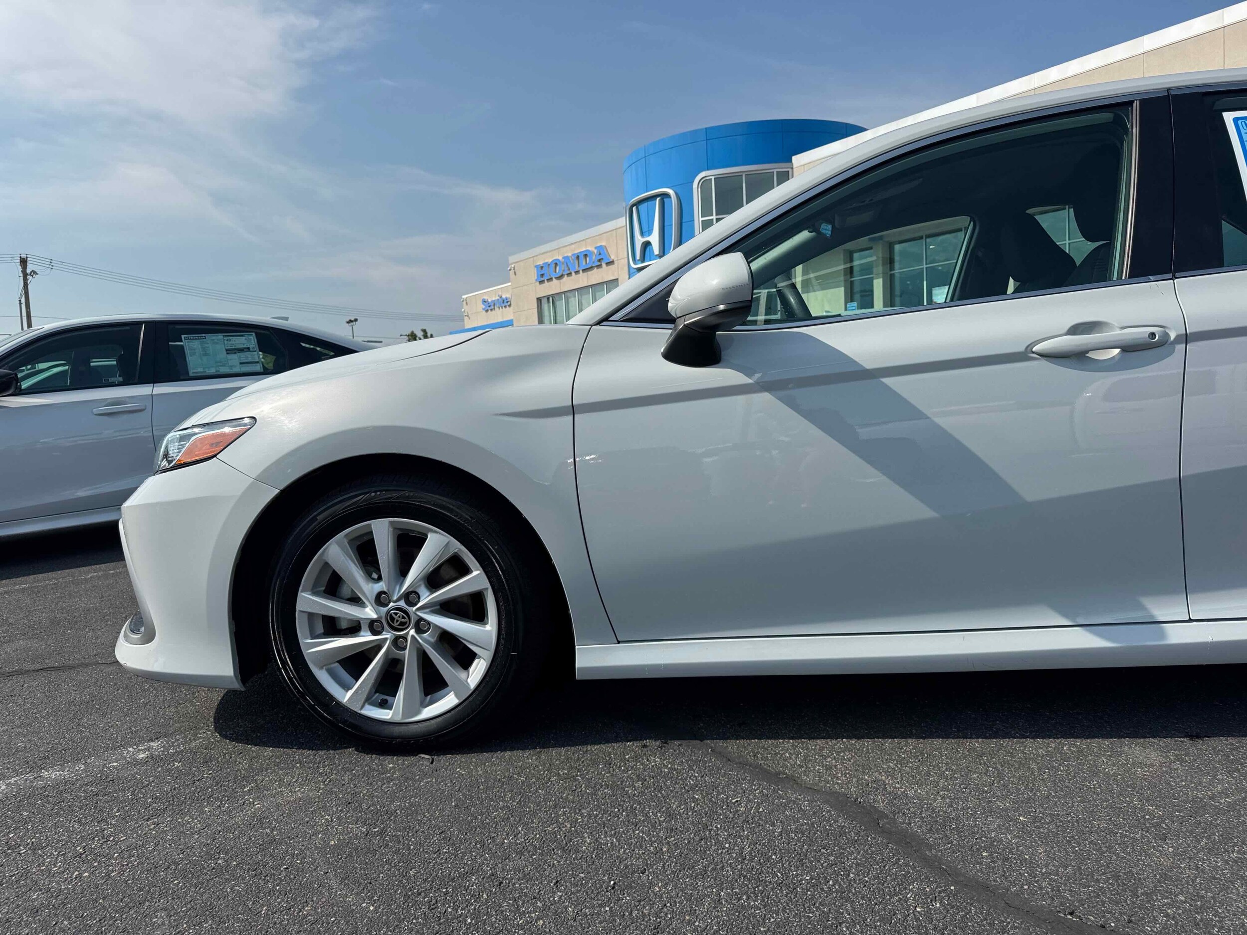 2024 Toyota Camry LE photo 3