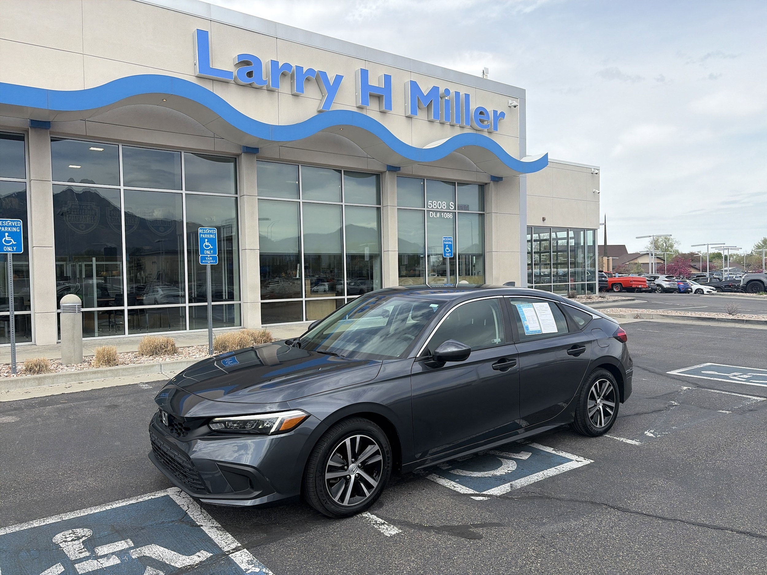 2022 Honda Civic Hatchback LX