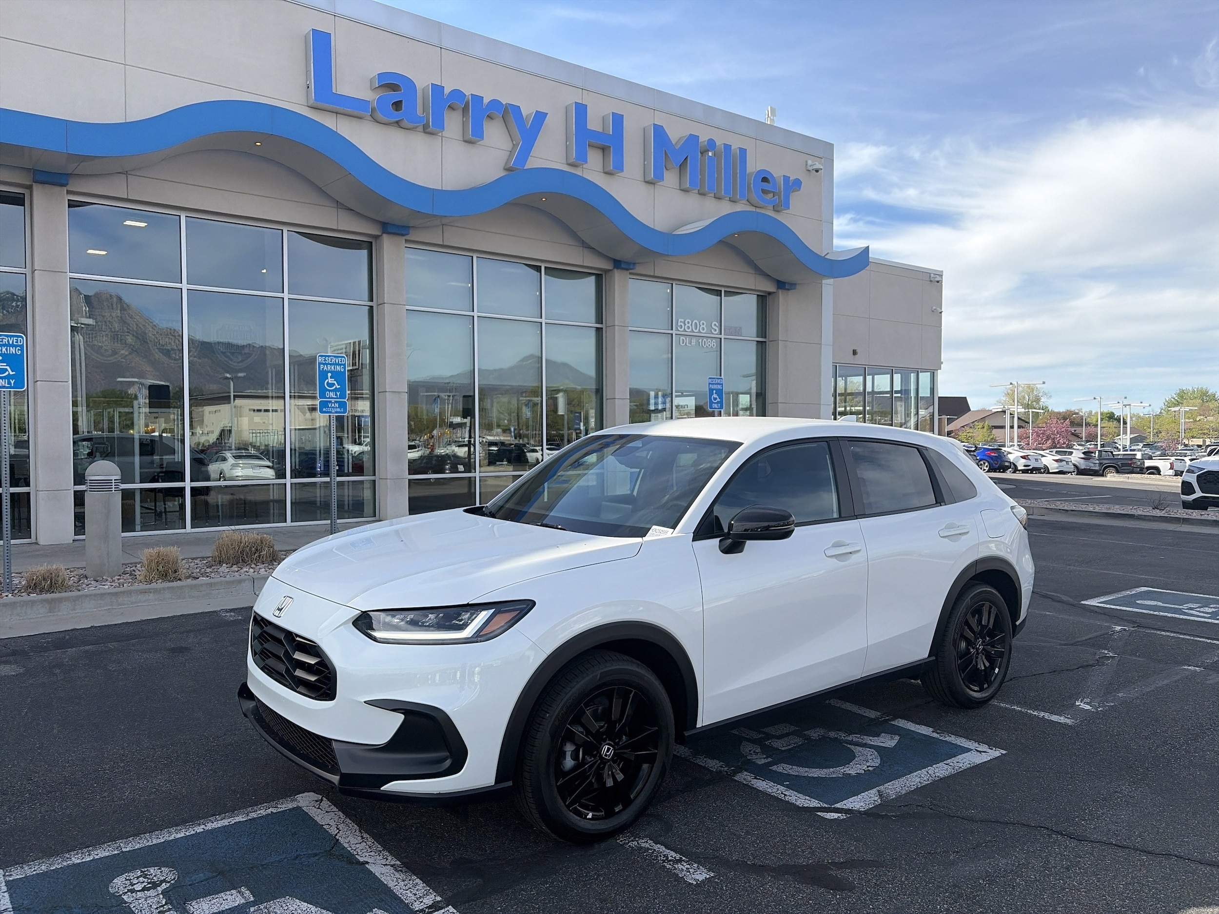 2026 Honda HR-V Sport AWD's photo