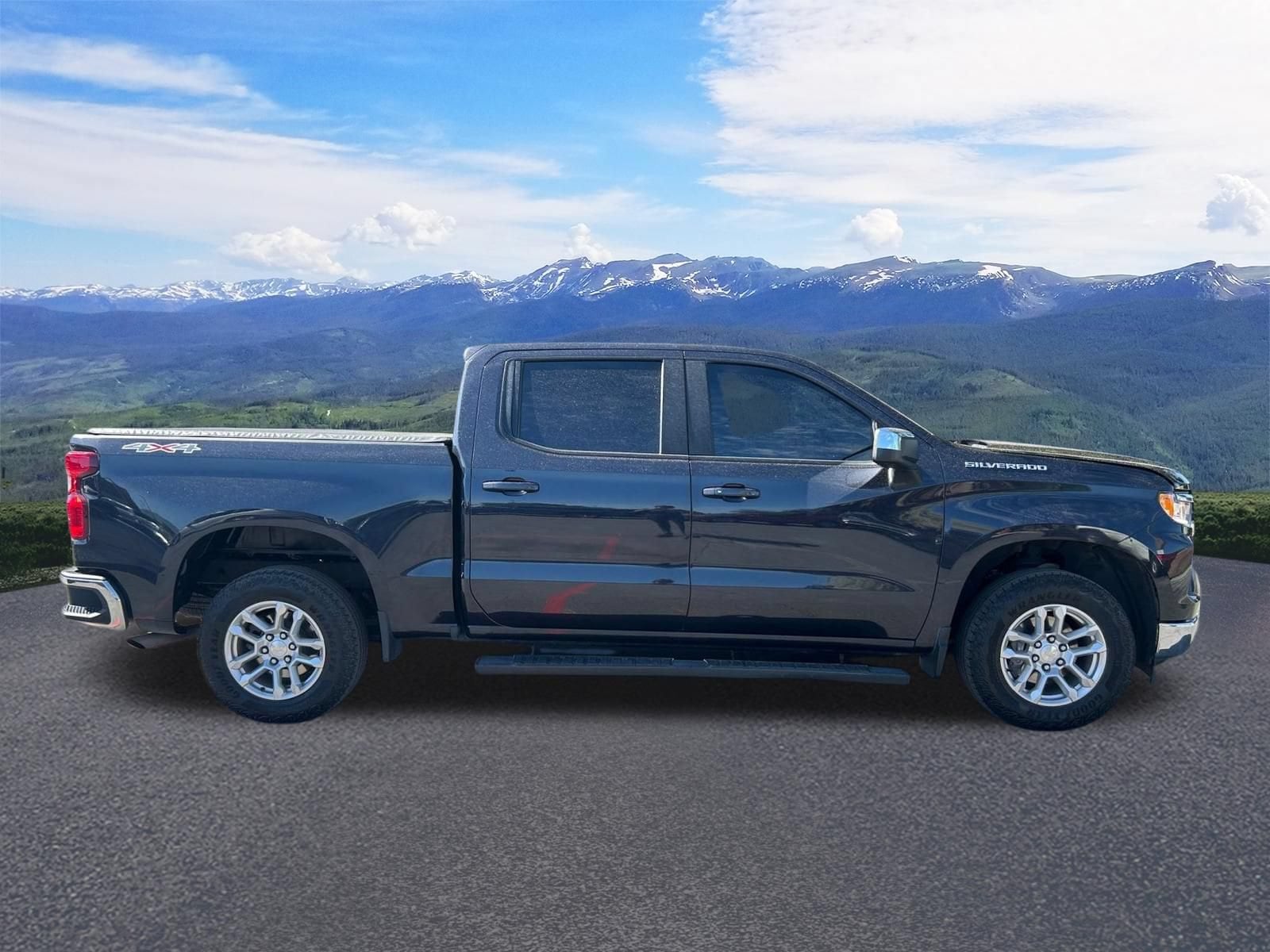 2023 Chevrolet Silverado 1500 LT - Photo 21