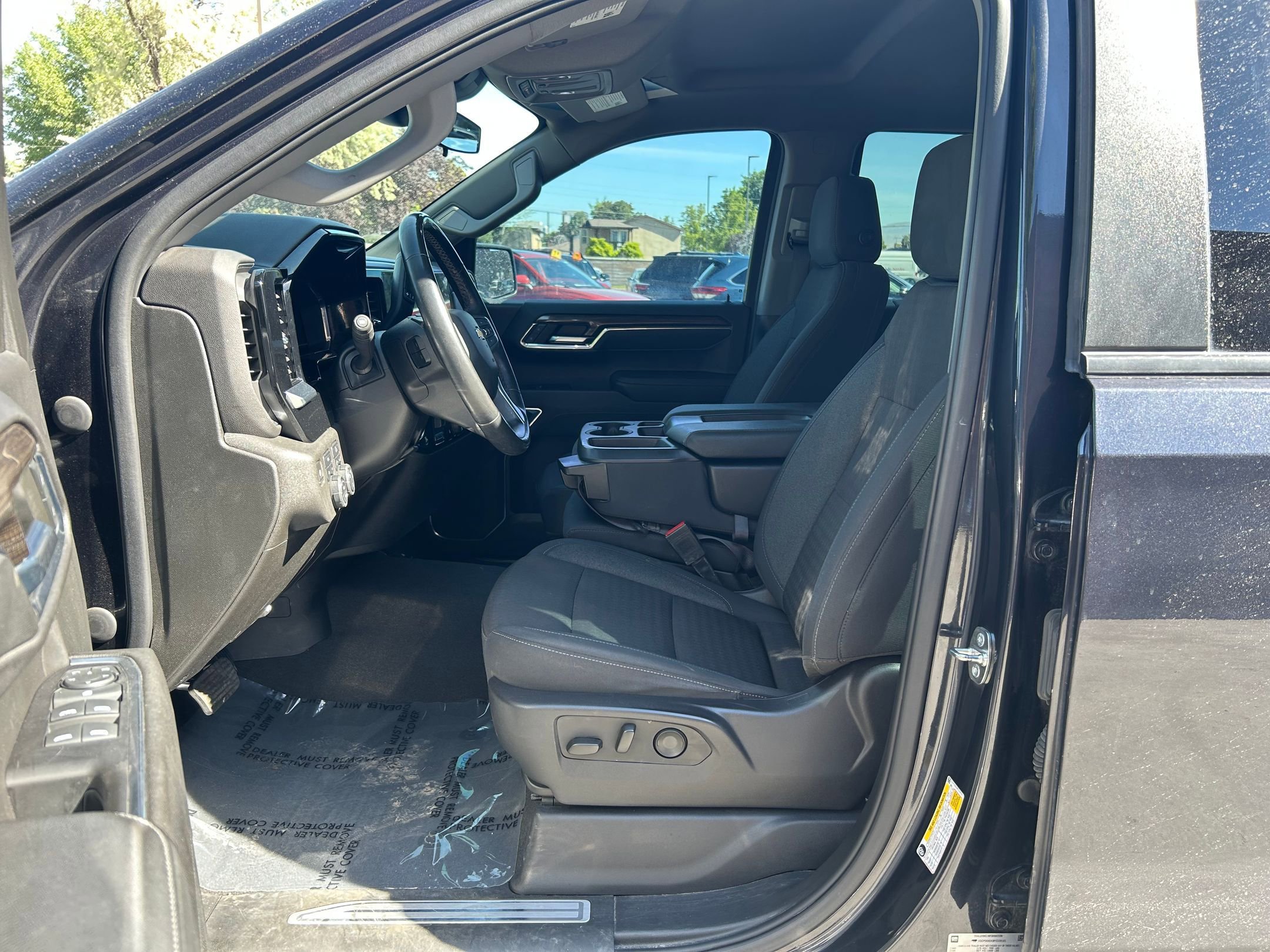 2023 Chevrolet Silverado 1500 LT - Photo 36