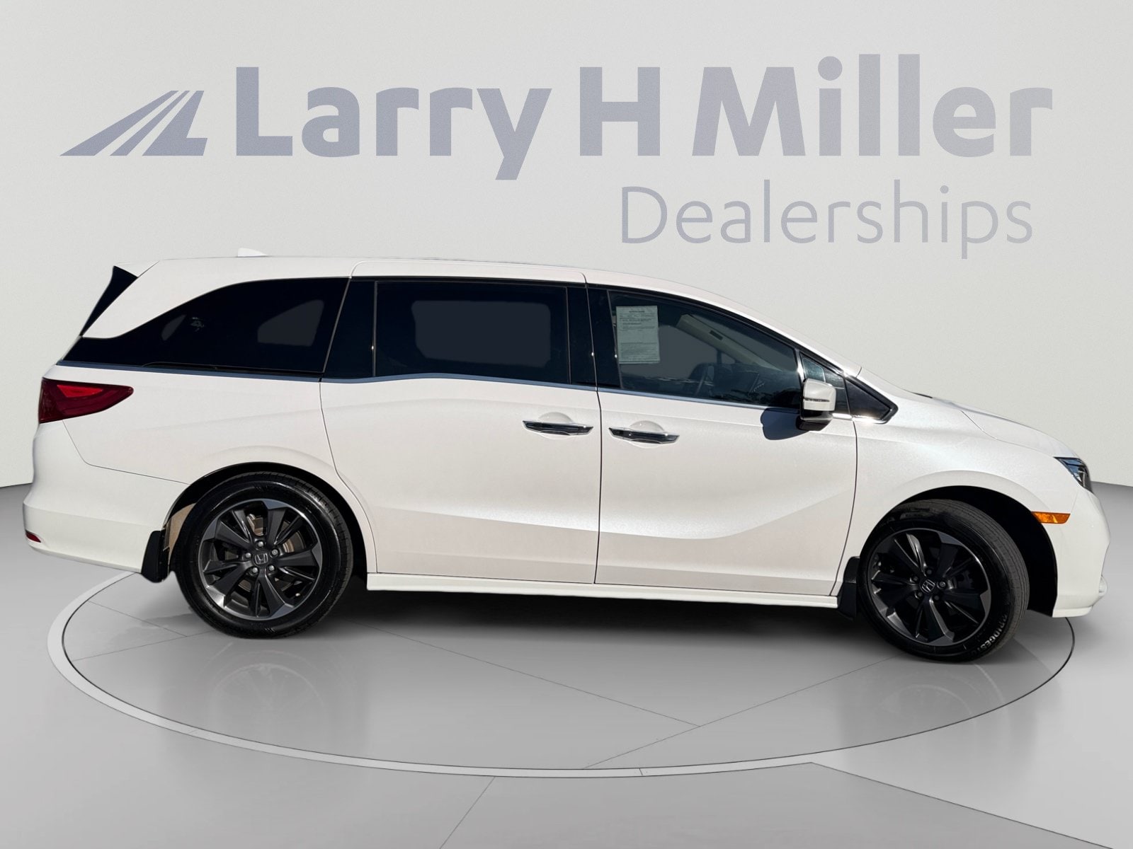 2024 Honda Odyssey Elite - Photo 7