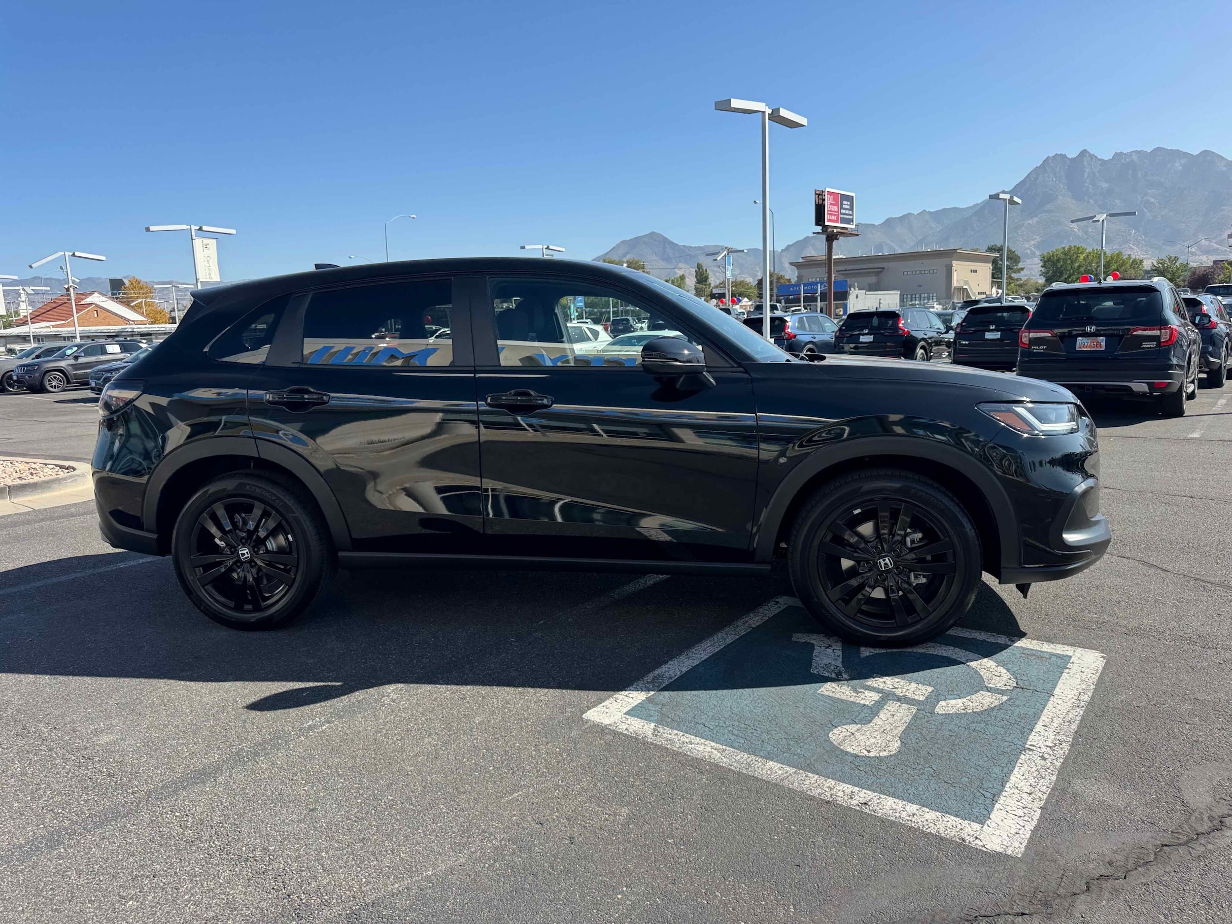 2026 Honda HR-V Sport - Photo 10