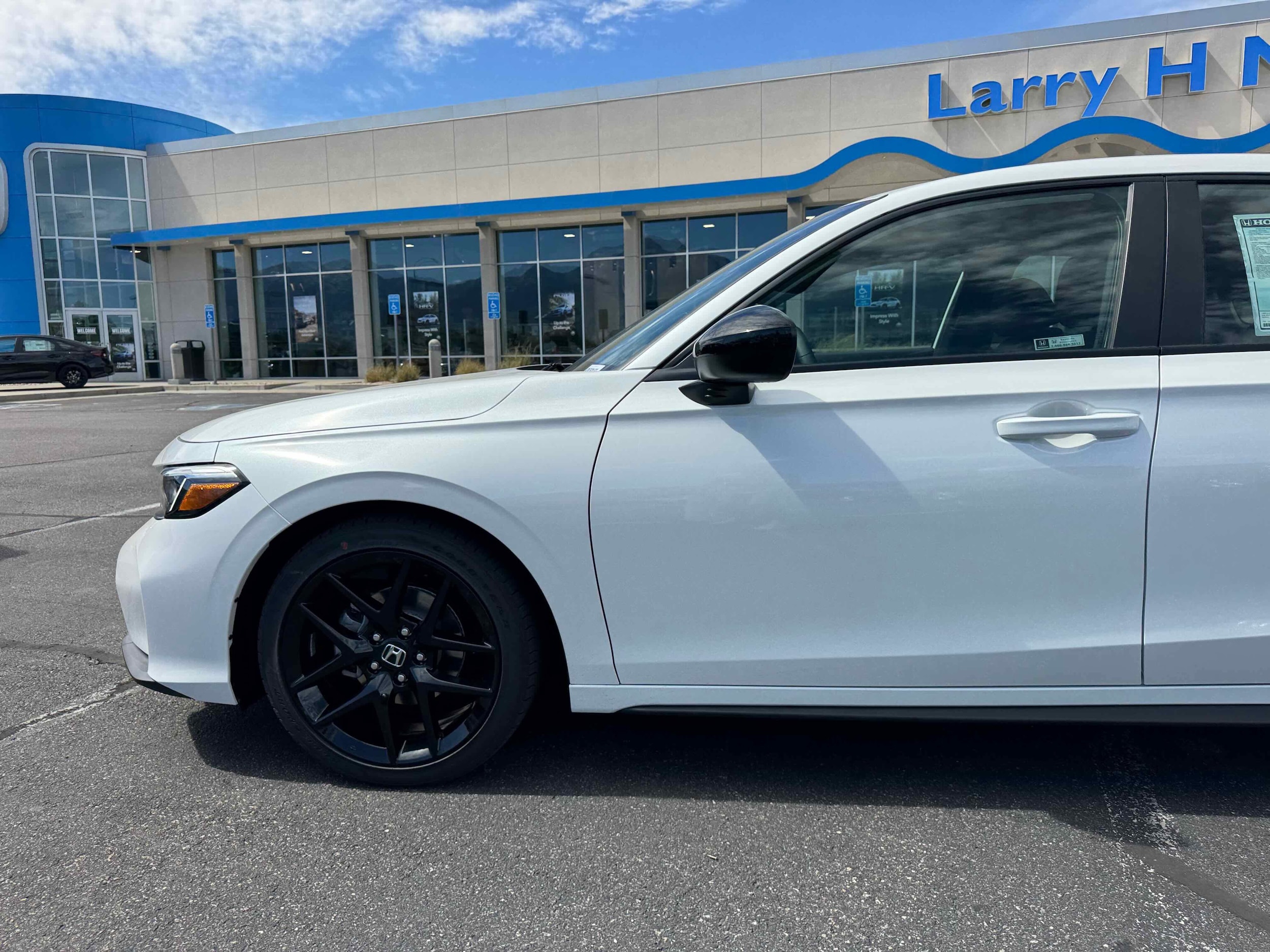 2026 Honda Civic Hatchback Sport - Photo 3