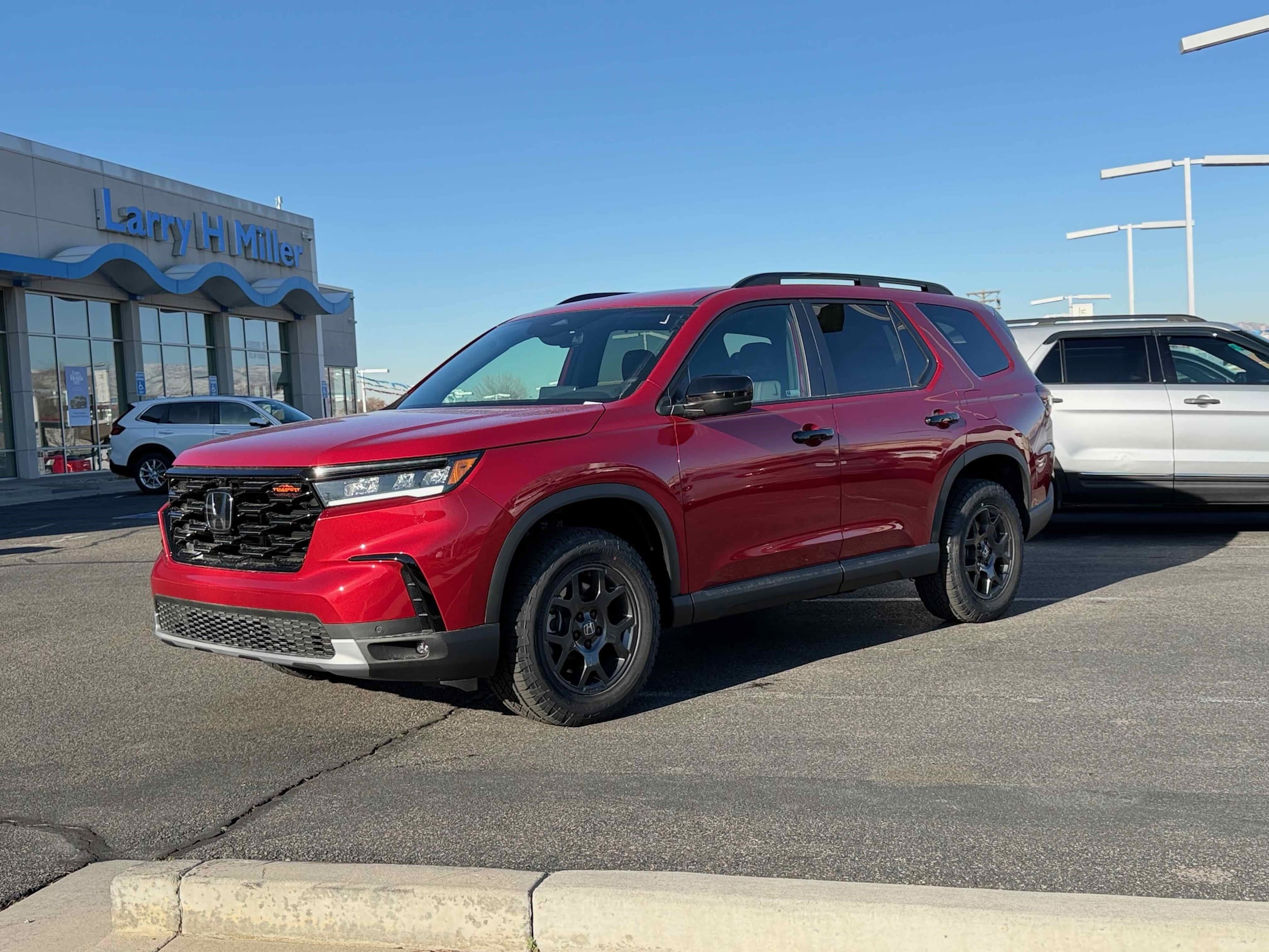 2025 Honda Pilot TrailSport's photo