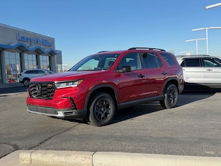 2025 Honda Pilot TrailSport SUV