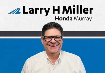 Staff member Sean Ostler from ID_58eae493313a