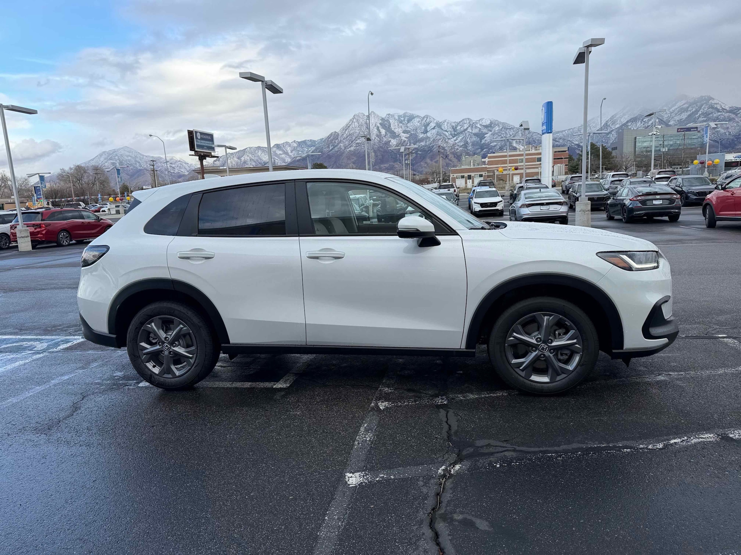 2026 Honda HR-V LX - Photo 10
