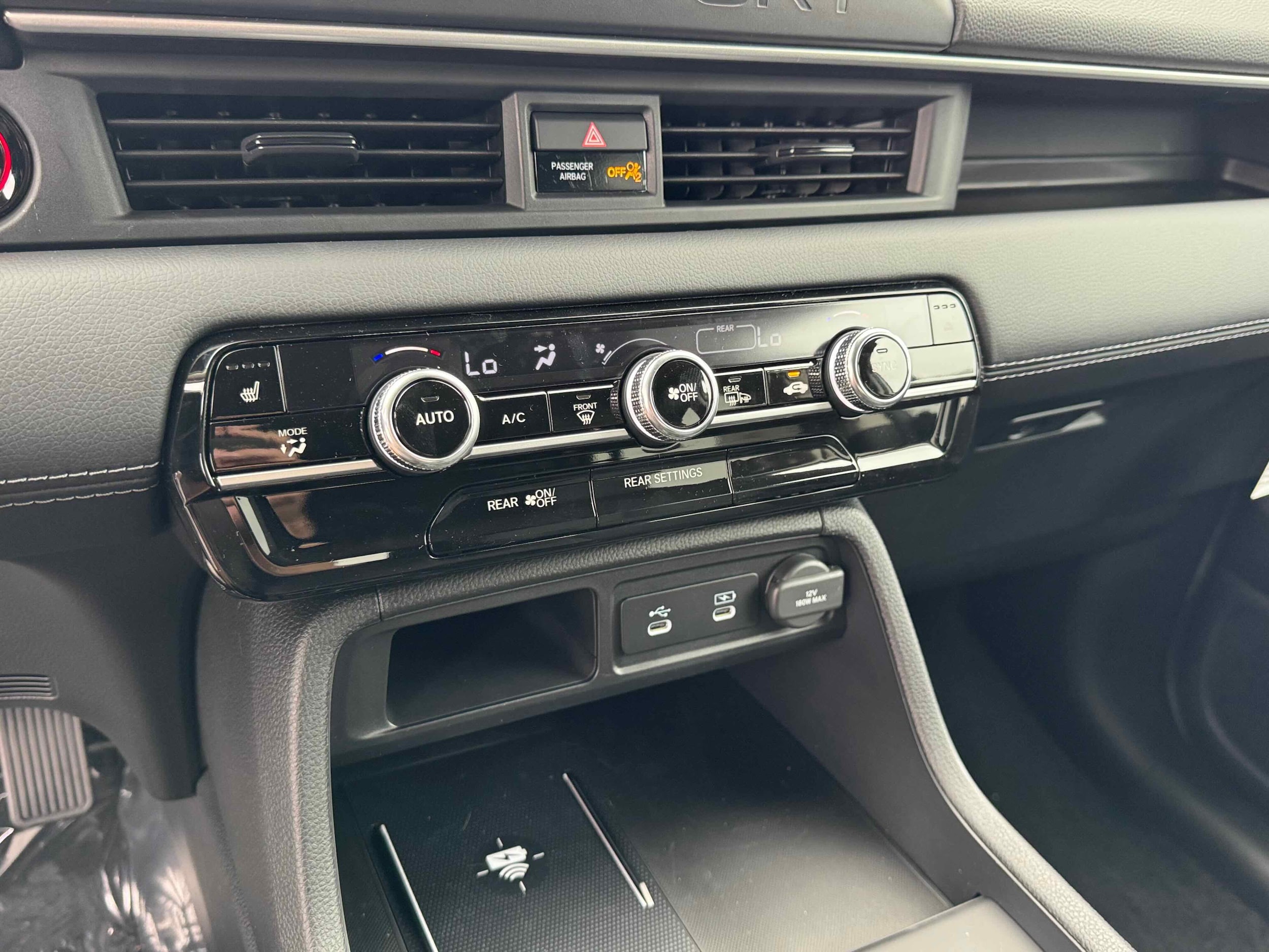 2026 Honda Passport RTL Blackout - Photo 24