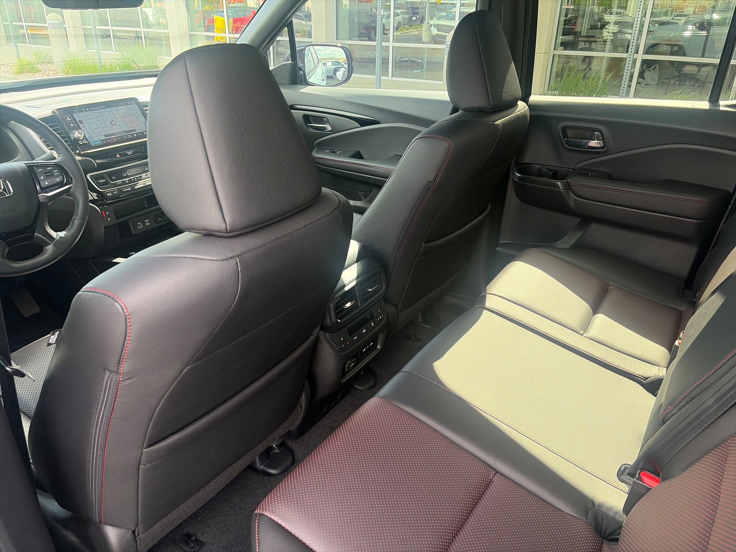 2024 Honda Ridgeline Black Edition - Photo 26