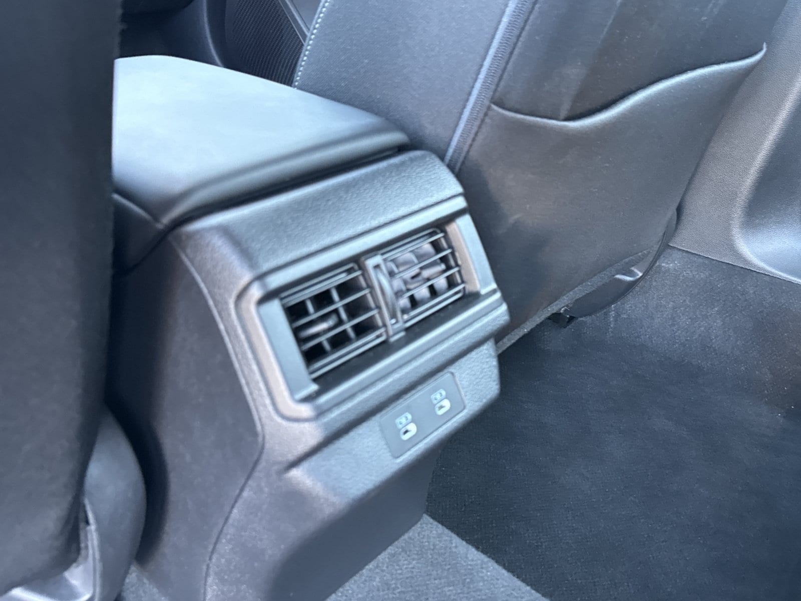2025 Honda Accord SE - Photo 28