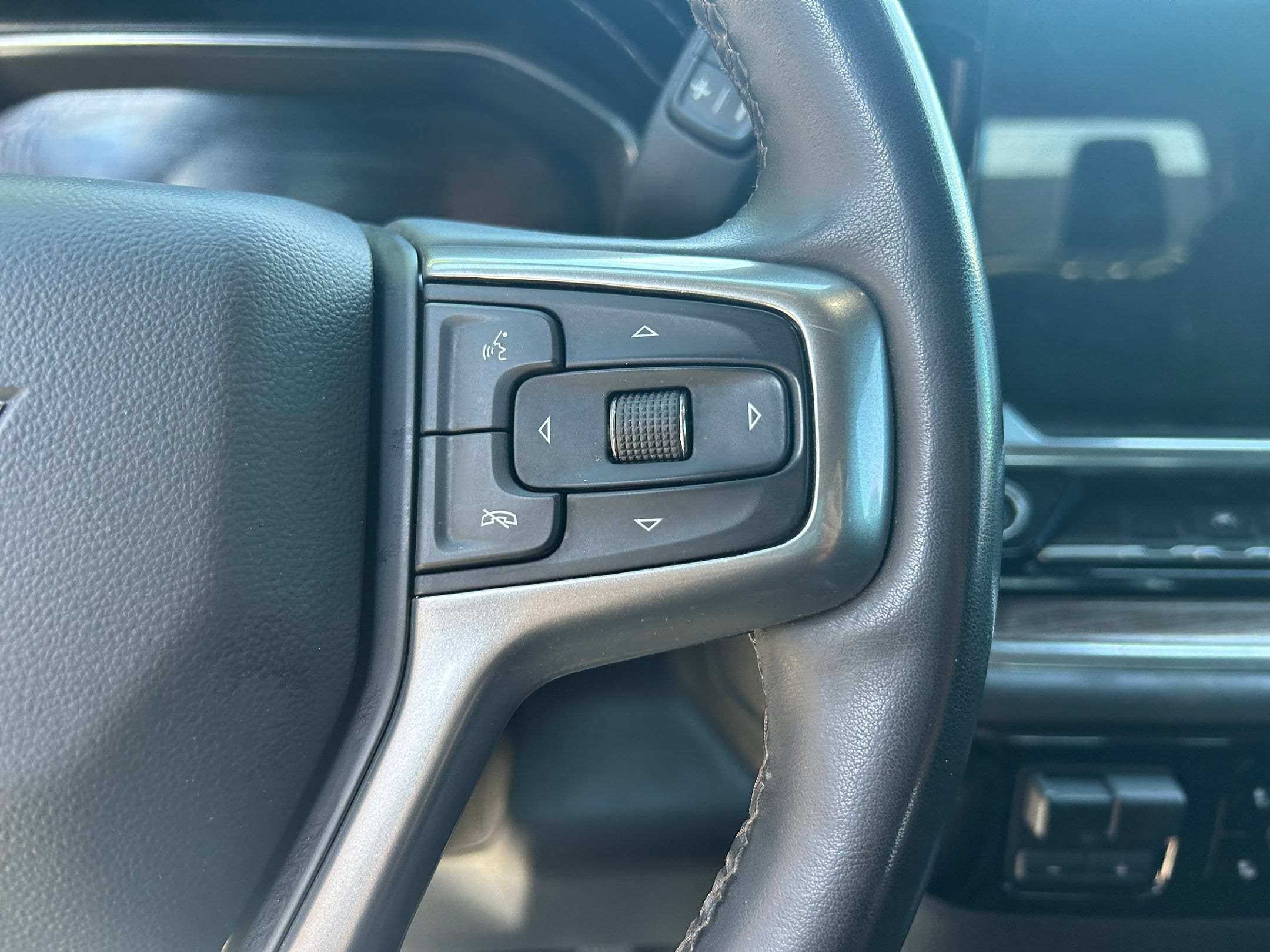 2023 Chevrolet Silverado 1500 LT - Photo 42