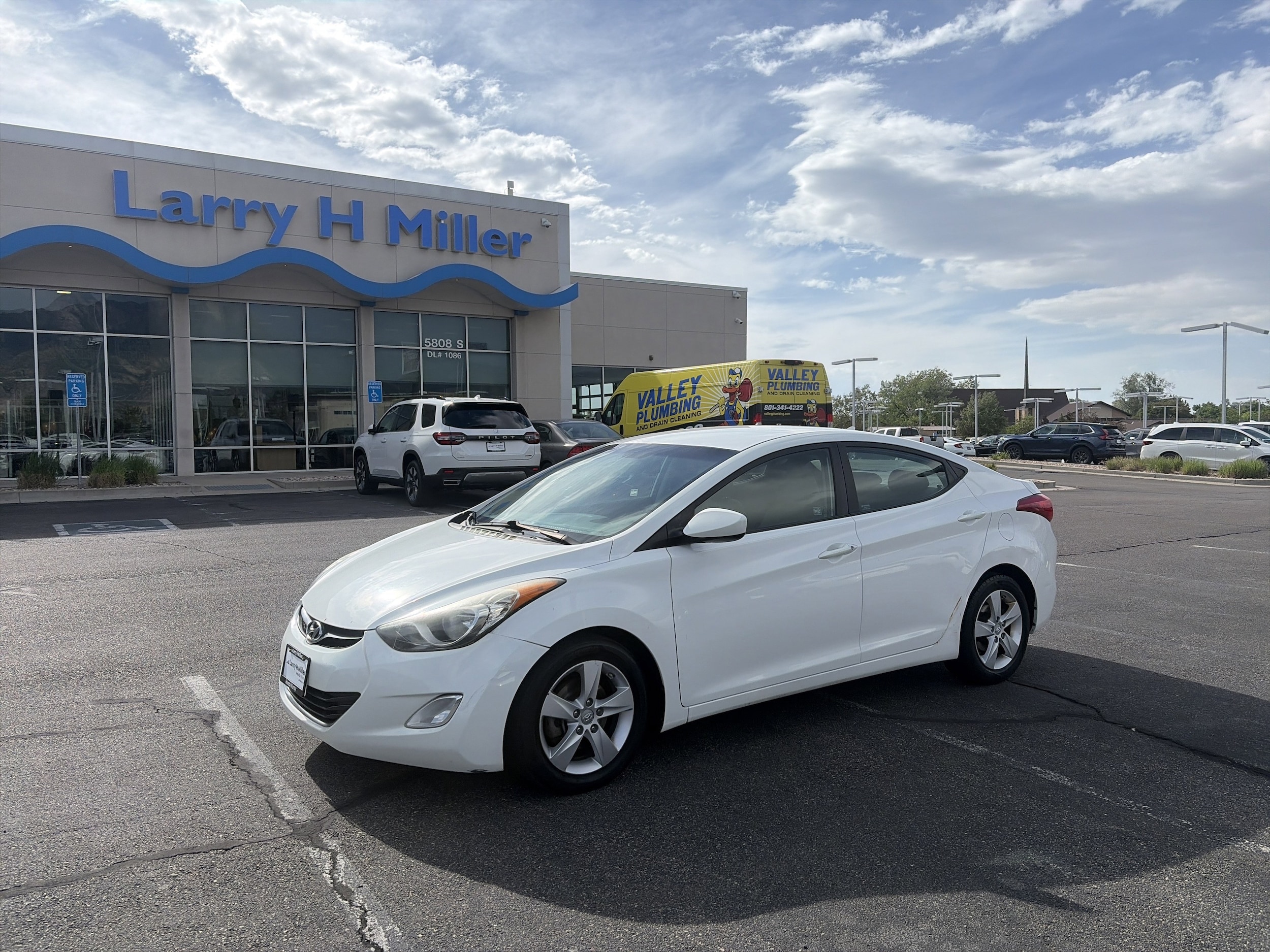 2013 Hyundai Elantra 1.8 GLS A/T's photo