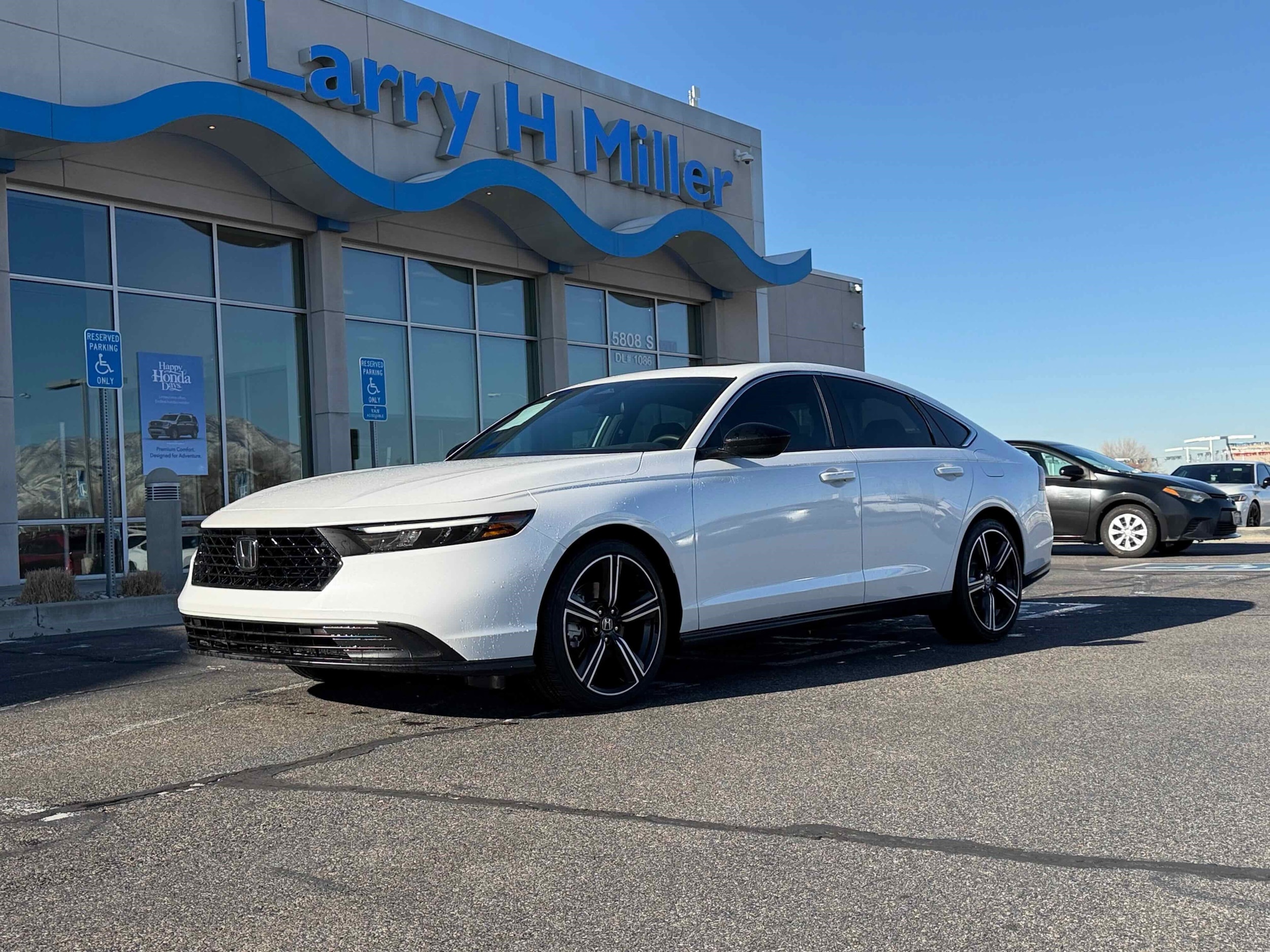 2025 Honda Accord Hybrid Sport's photo