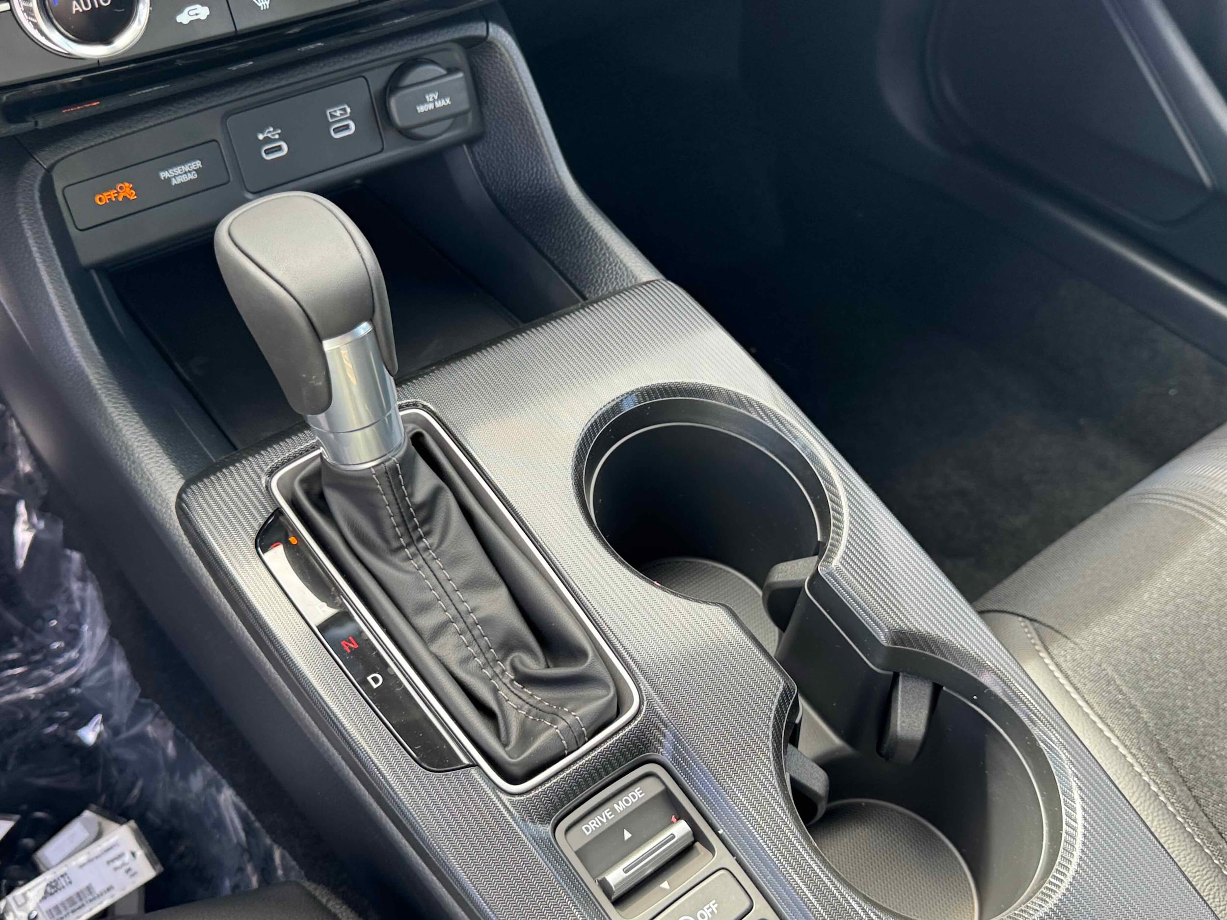 2026 Honda Civic Hatchback Sport - Photo 24