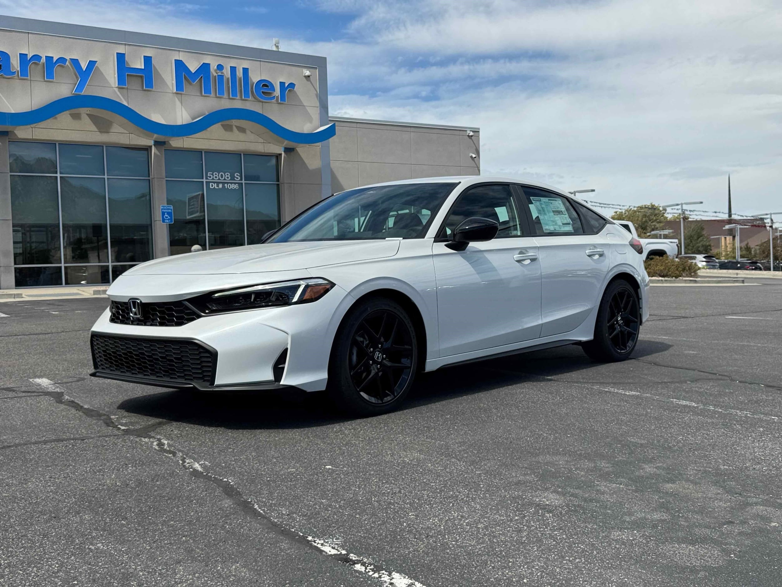 2026 Honda Civic Hatchback Sport's photo