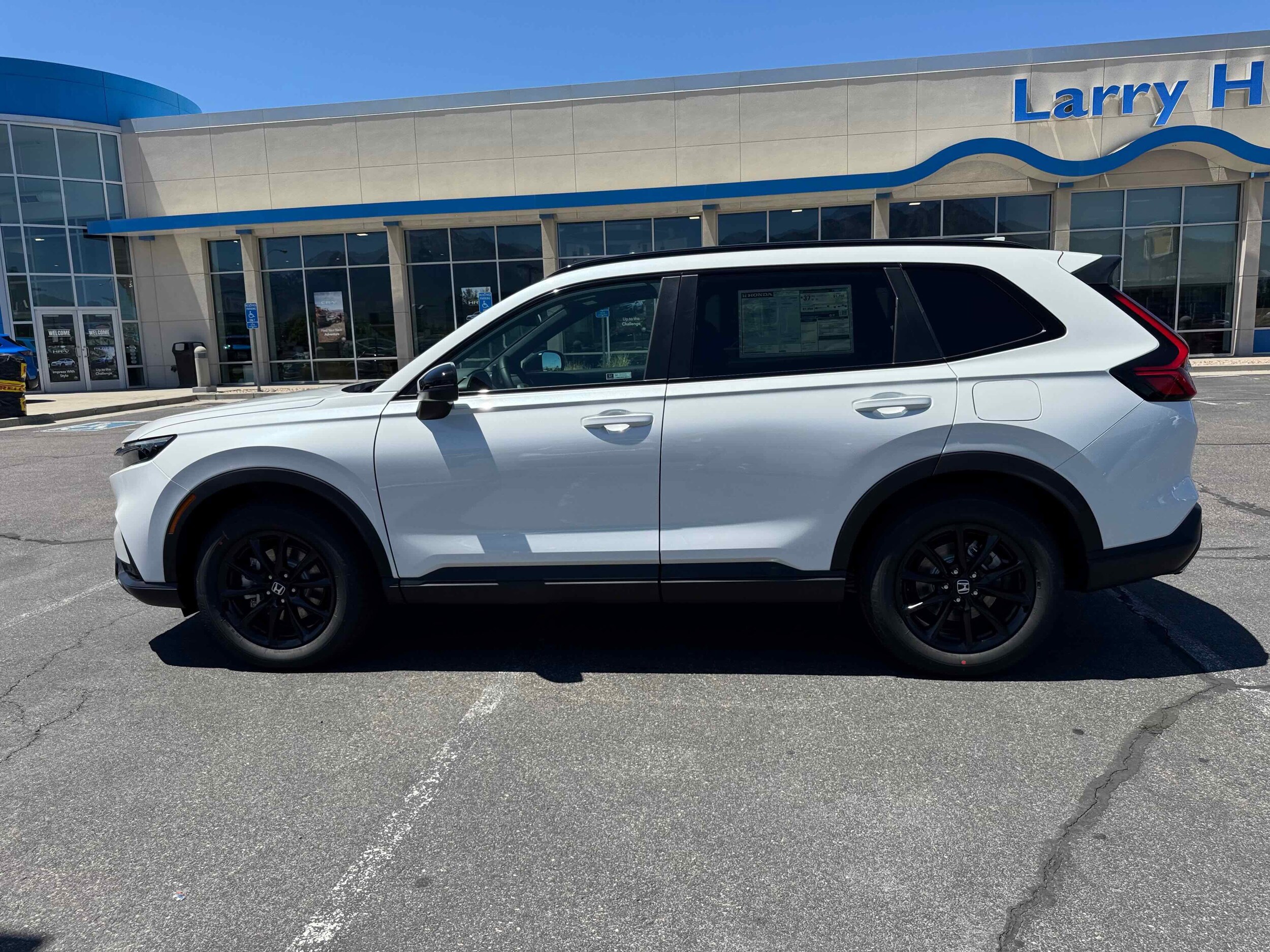 2026 Honda CR-V Hybrid Sport-L photo 2