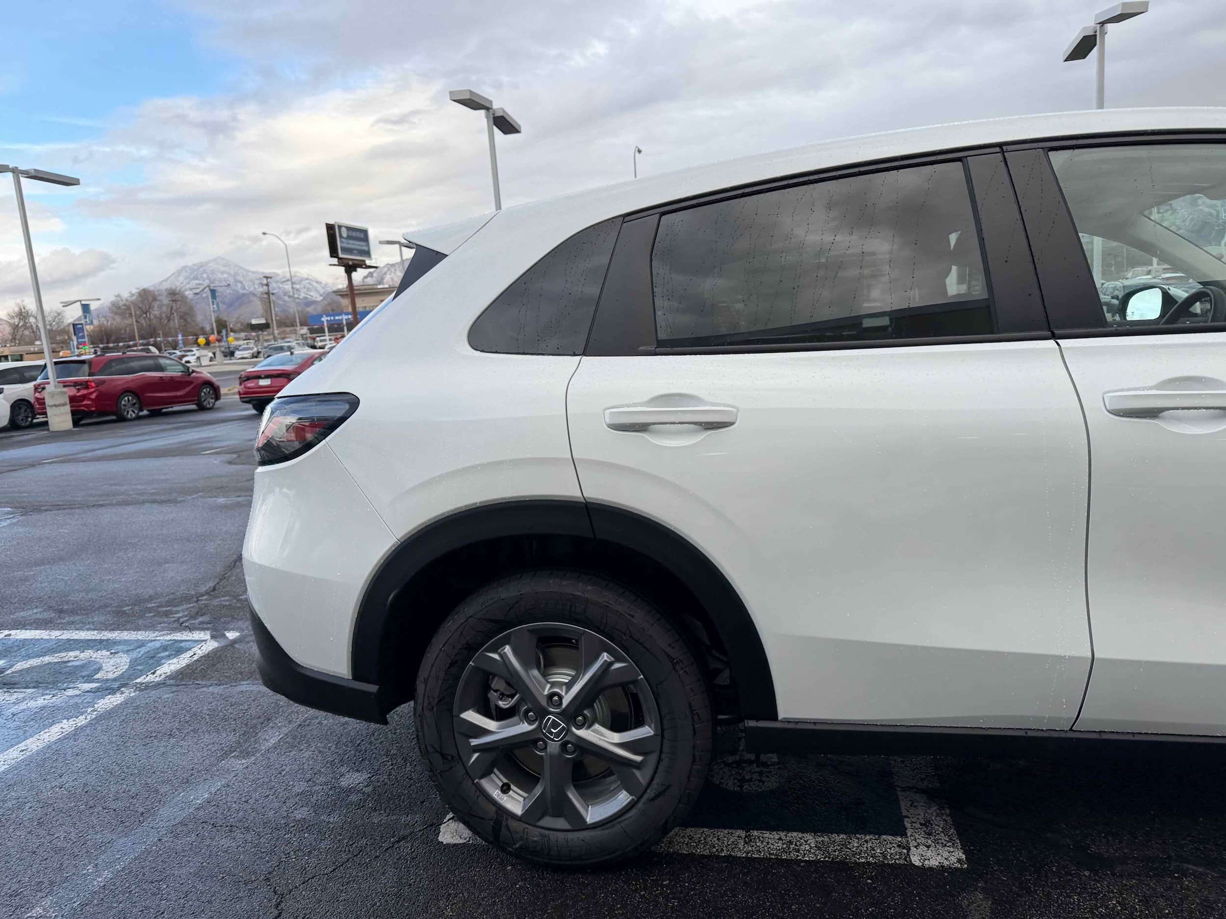 2026 Honda HR-V LX - Photo 9