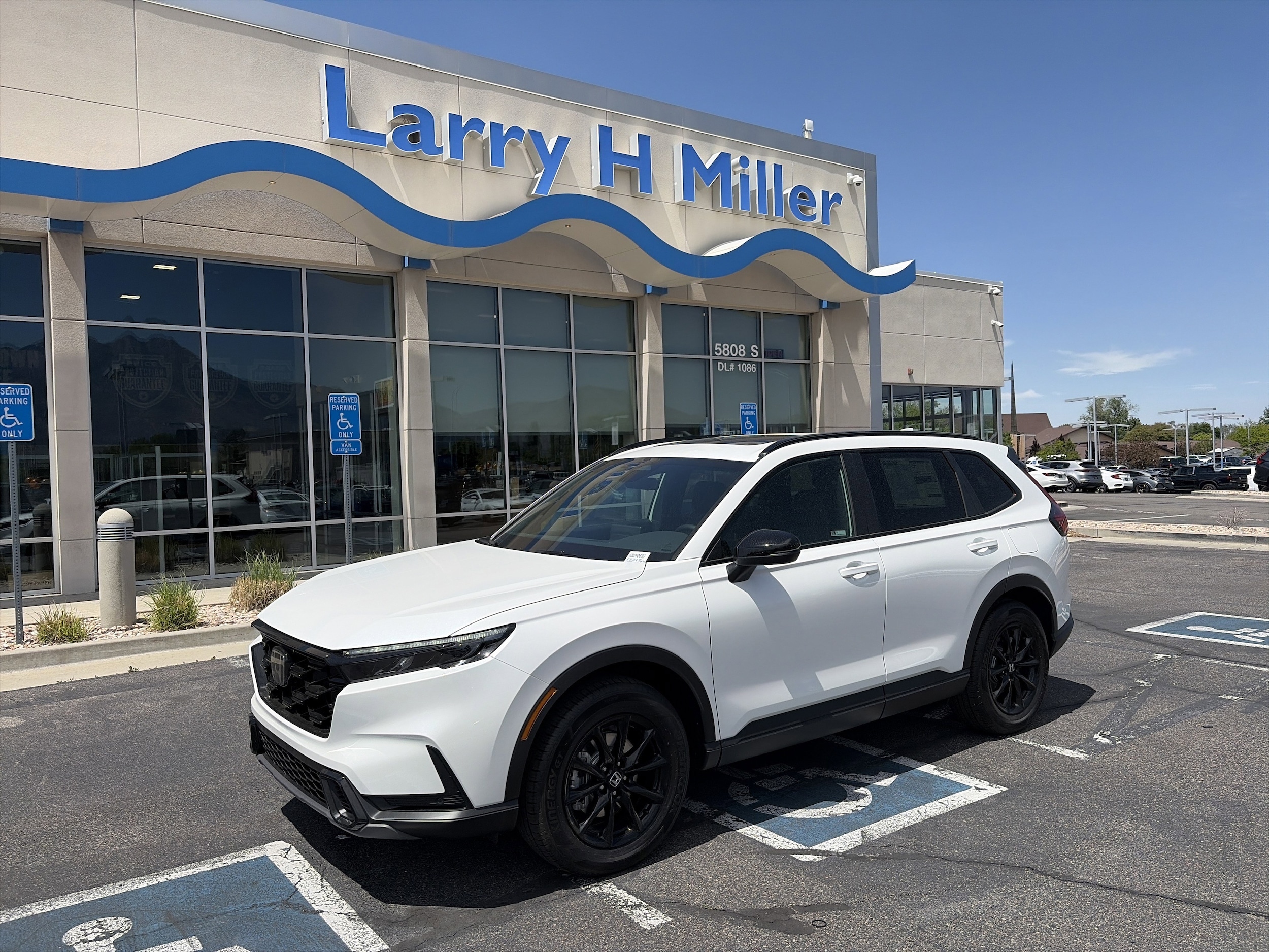 2026 Honda CR-V Hybrid Sport-L AWD's photo