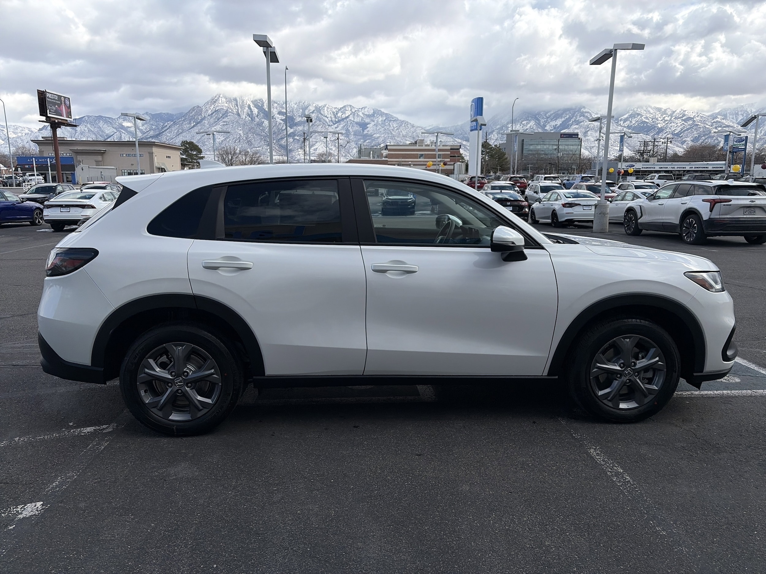 2026 Honda HR-V LX - Photo 7
