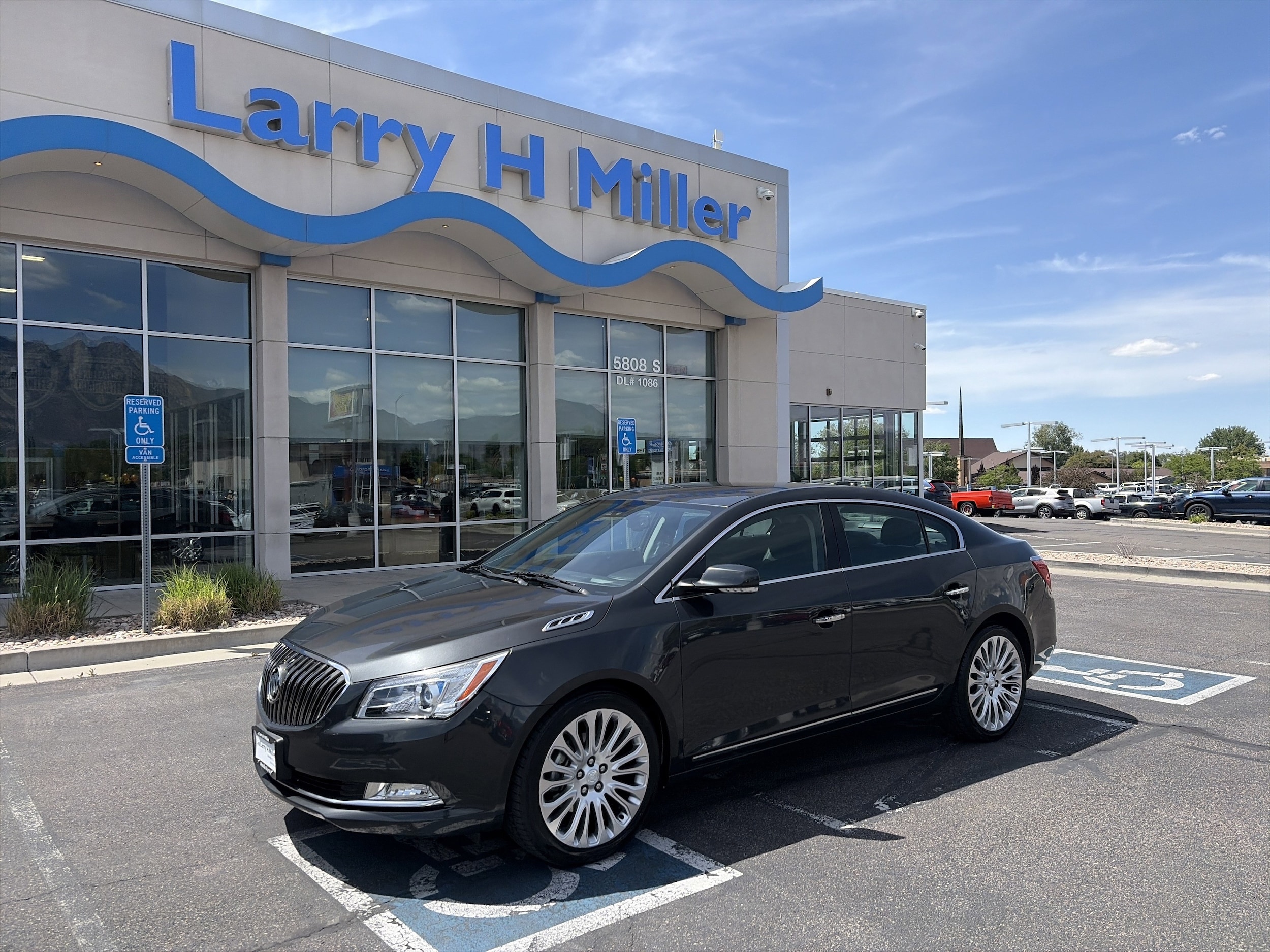 2015 Buick LaCrosse Premium 2's photo
