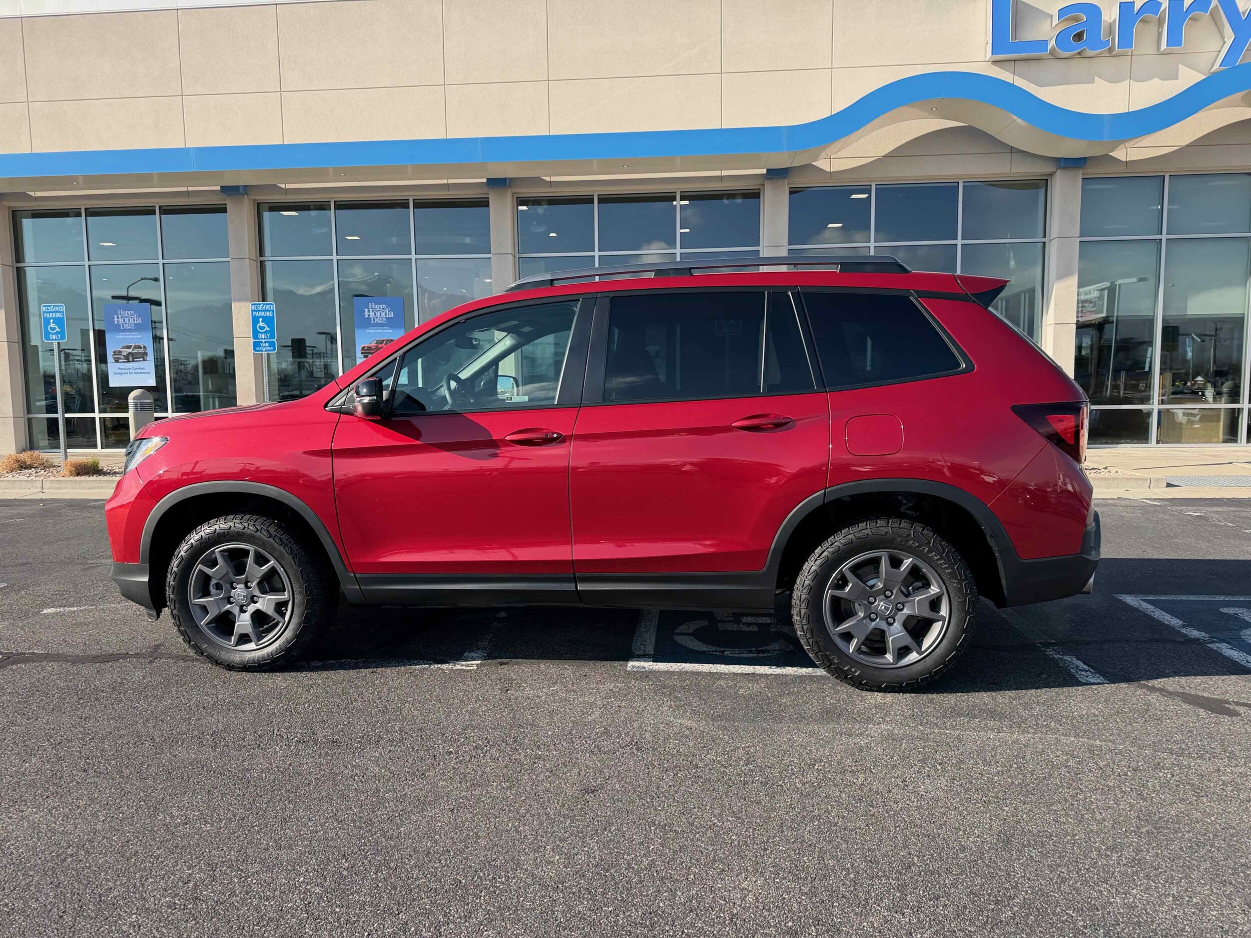 2024 Honda Passport TrailSport photo 4