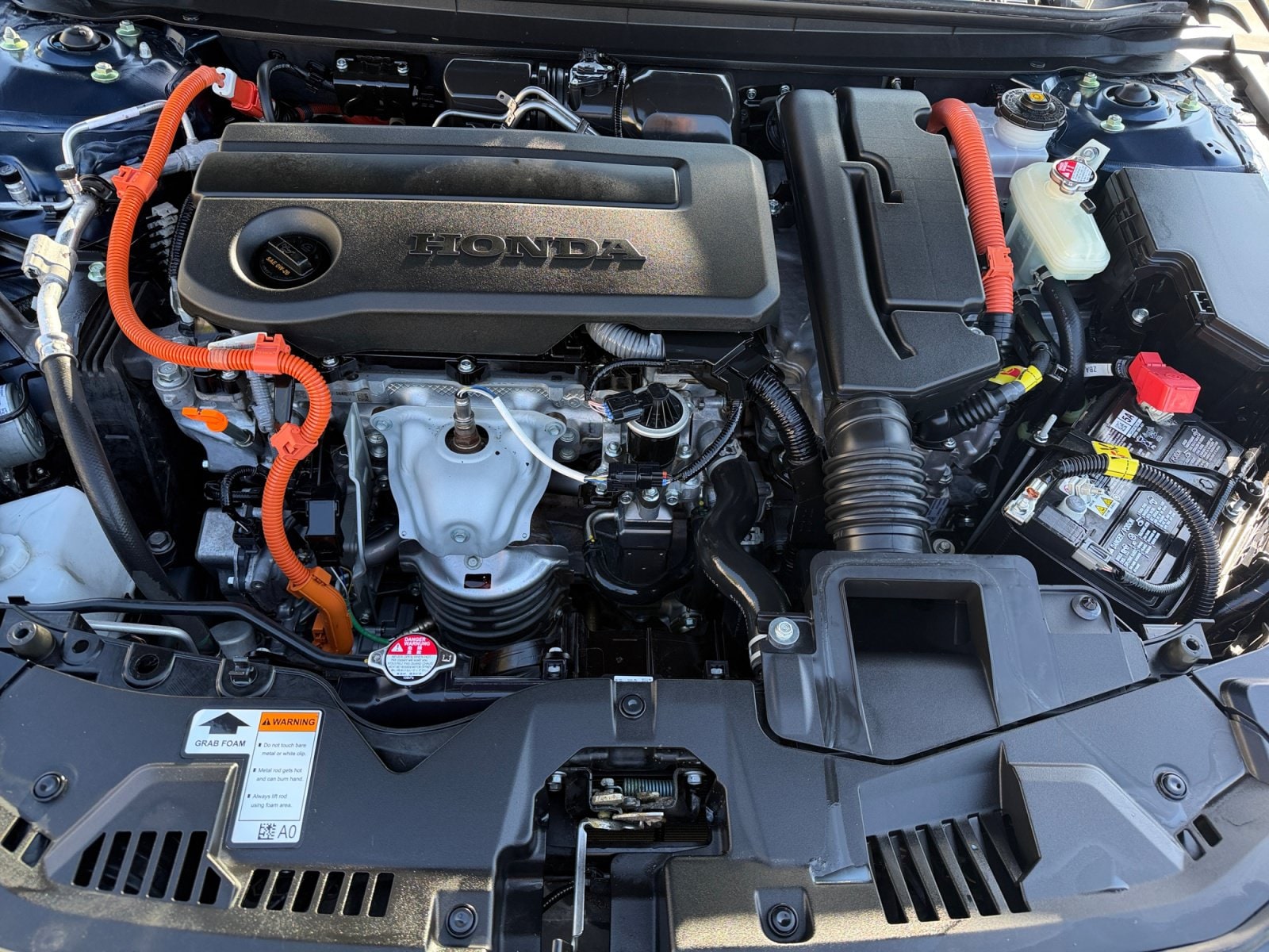 2024 Honda Accord Hybrid Touring - Photo 10