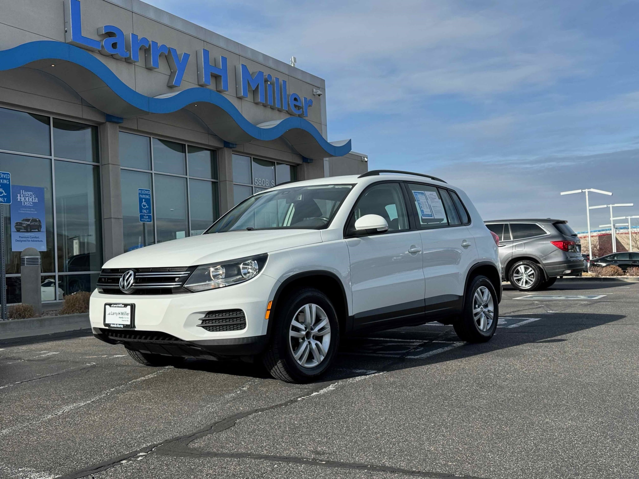 2016 Volkswagen Tiguan S