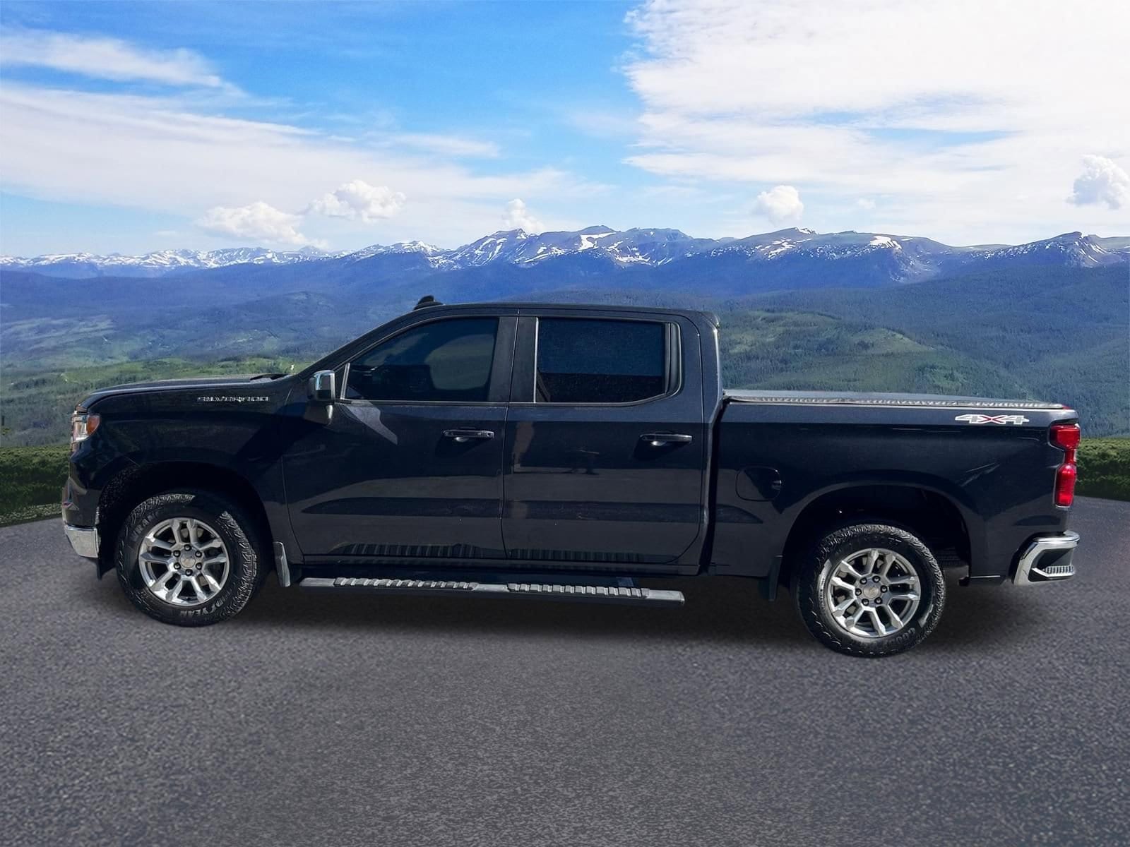 2023 Chevrolet Silverado 1500 LT - Photo 6