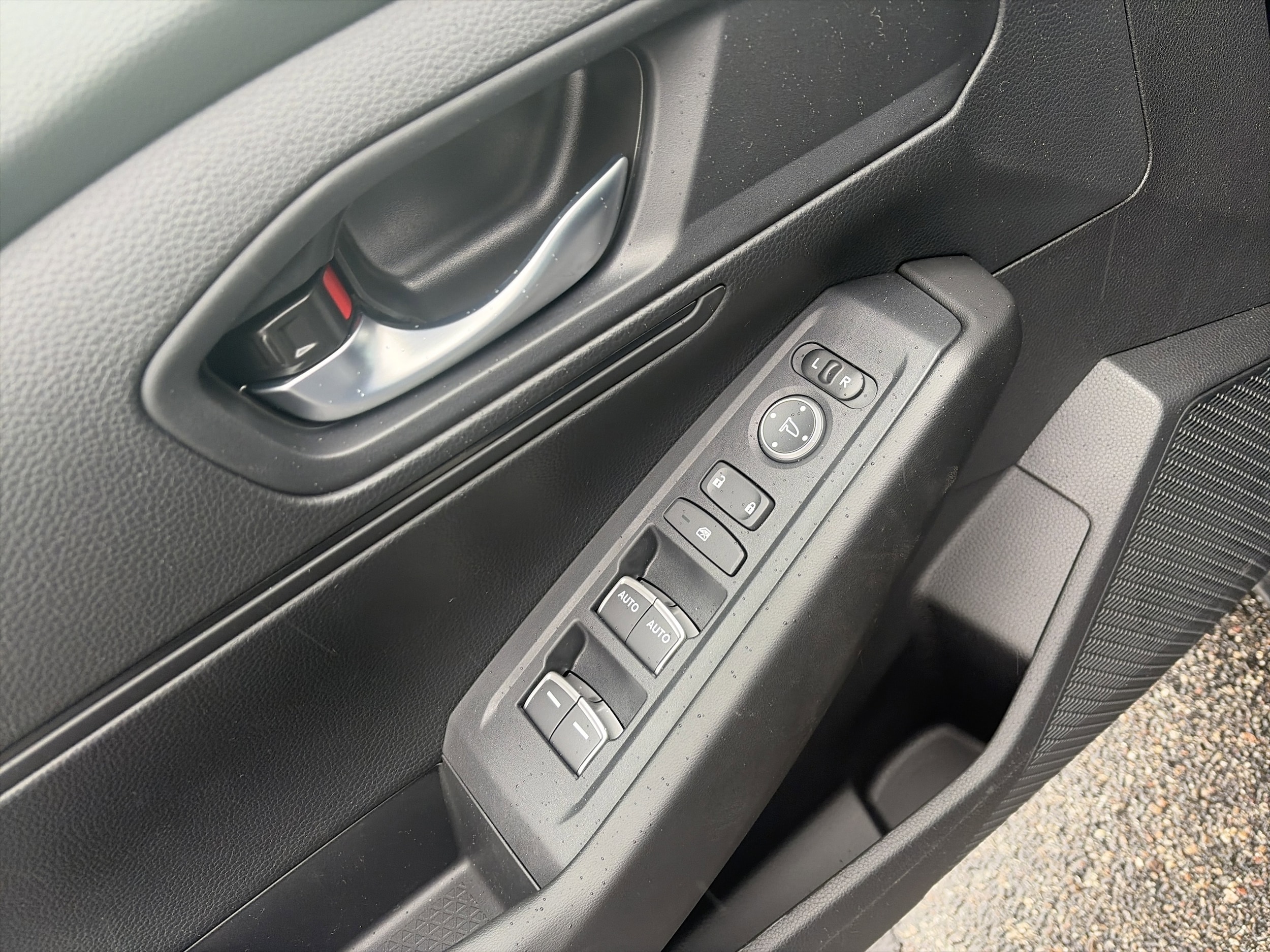 2026 Honda Accord LX - Photo 15