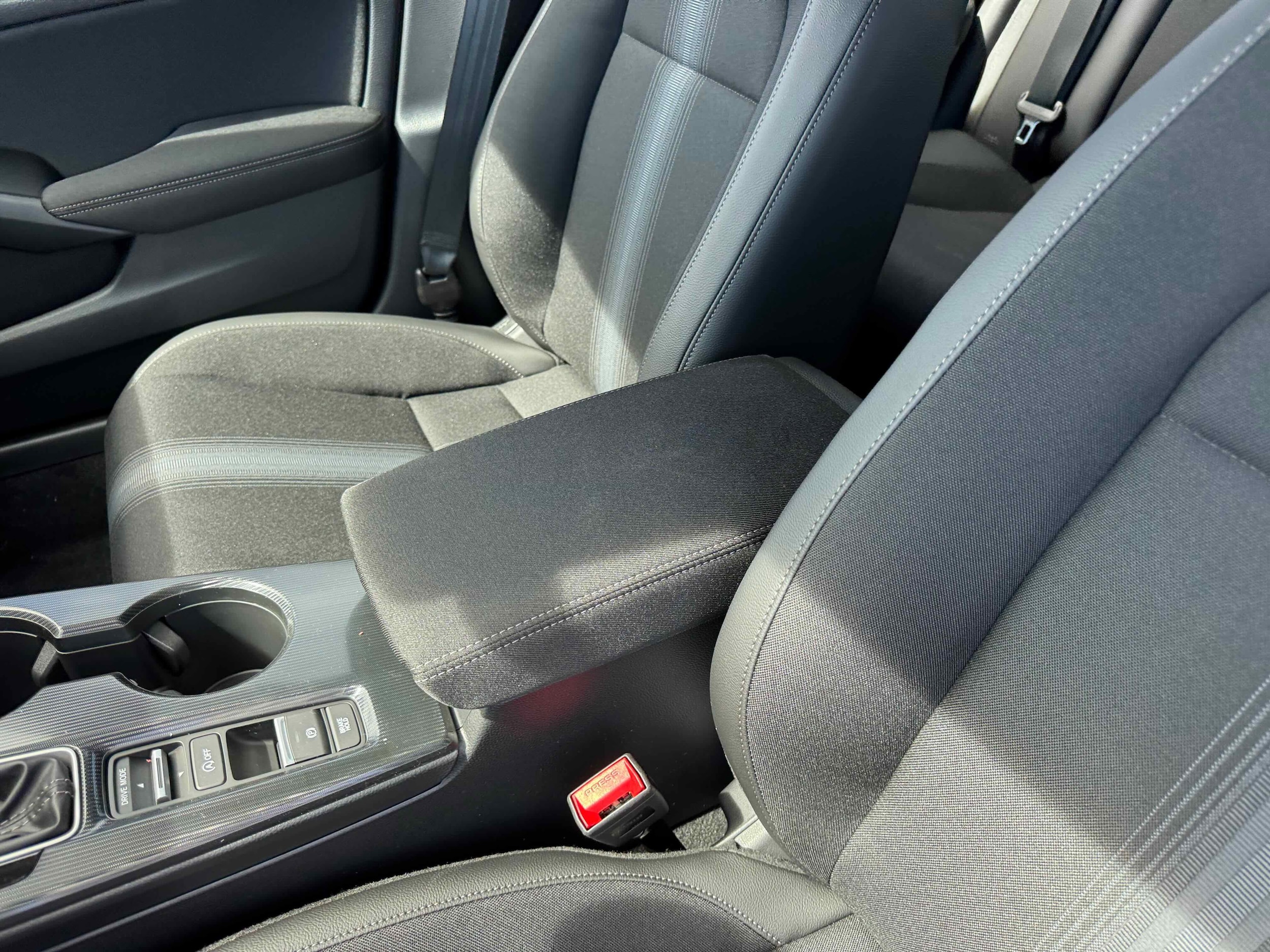 2026 Honda Civic Hatchback Sport - Photo 27