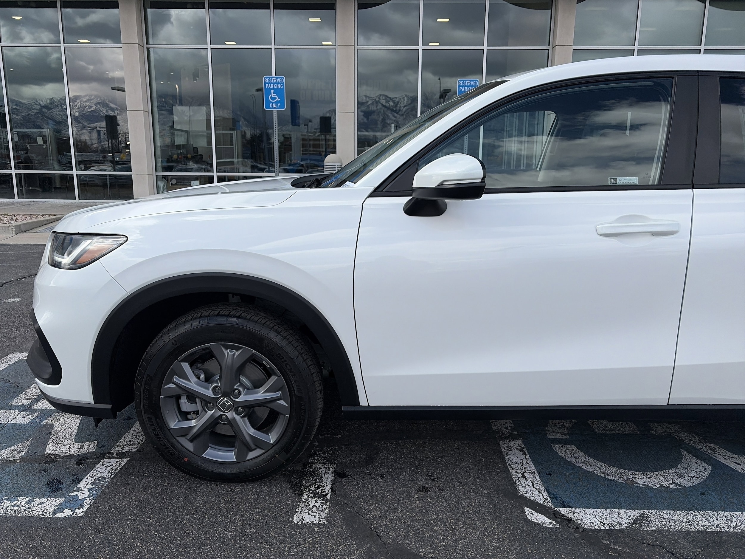 2026 Honda HR-V LX - Photo 10